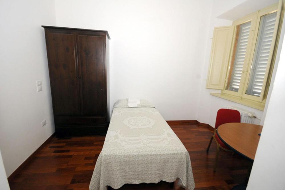 Guest House Domus Urbino view 5