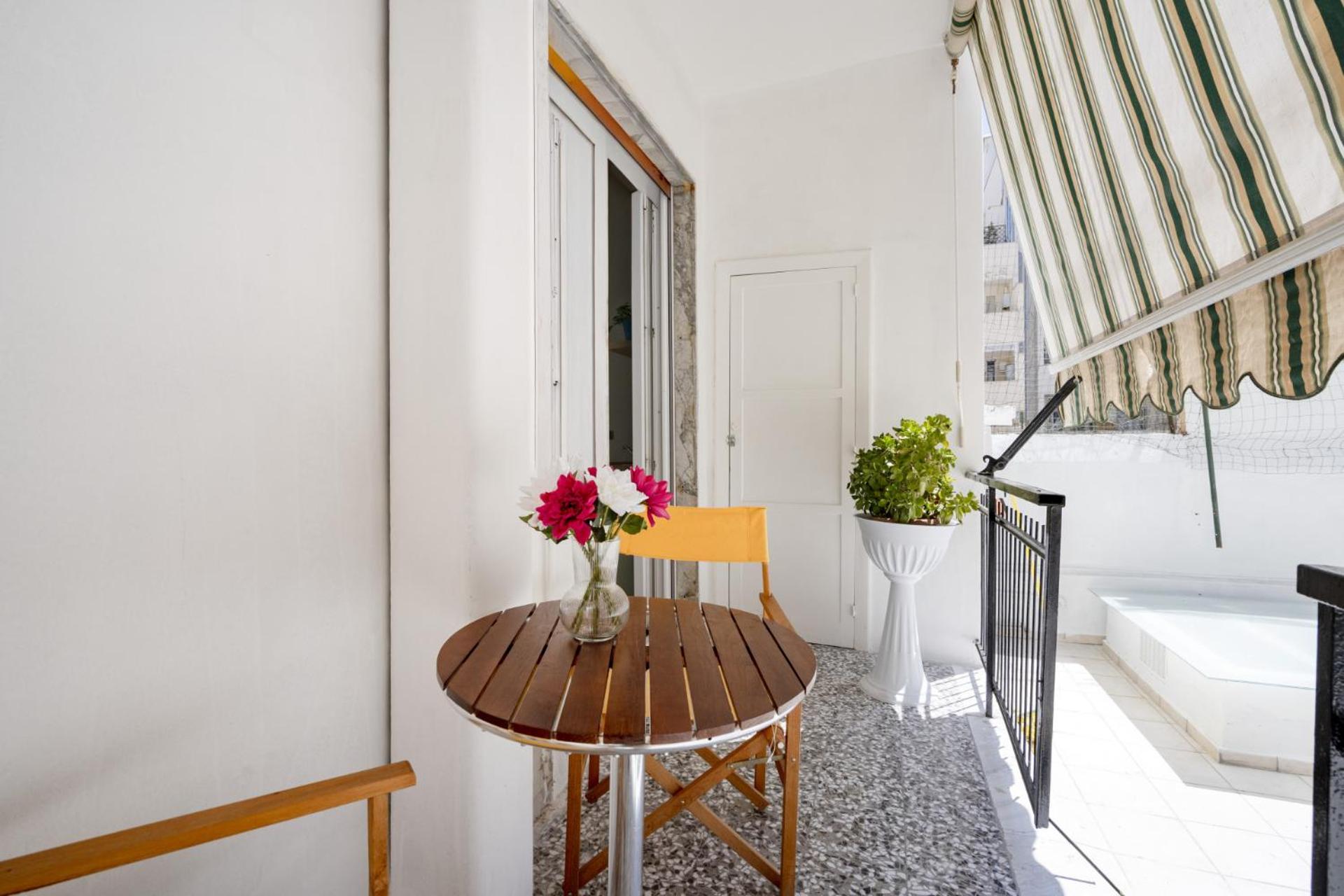 AuGuStea - Studio Home