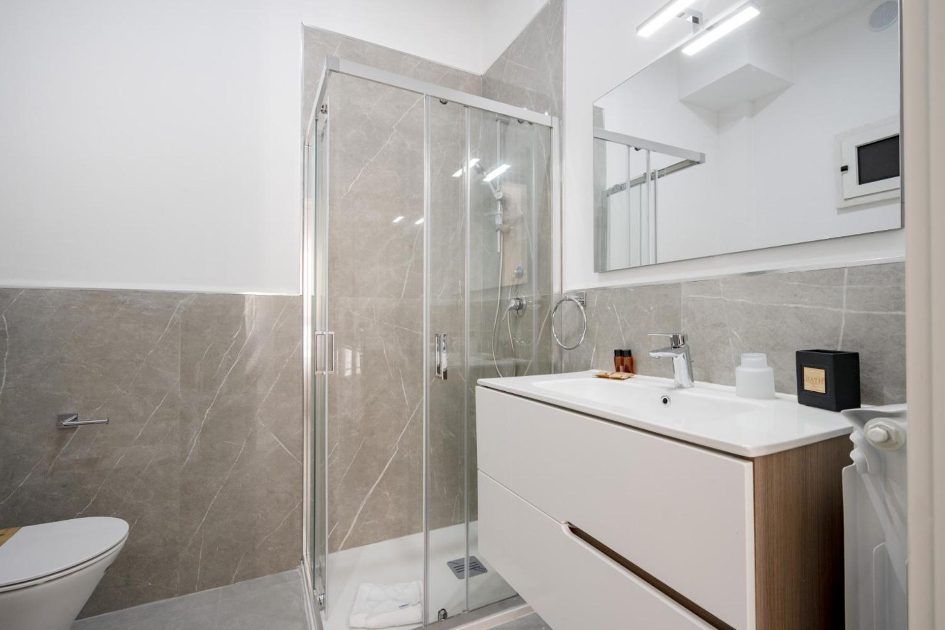 AuGuStea - Studio Home