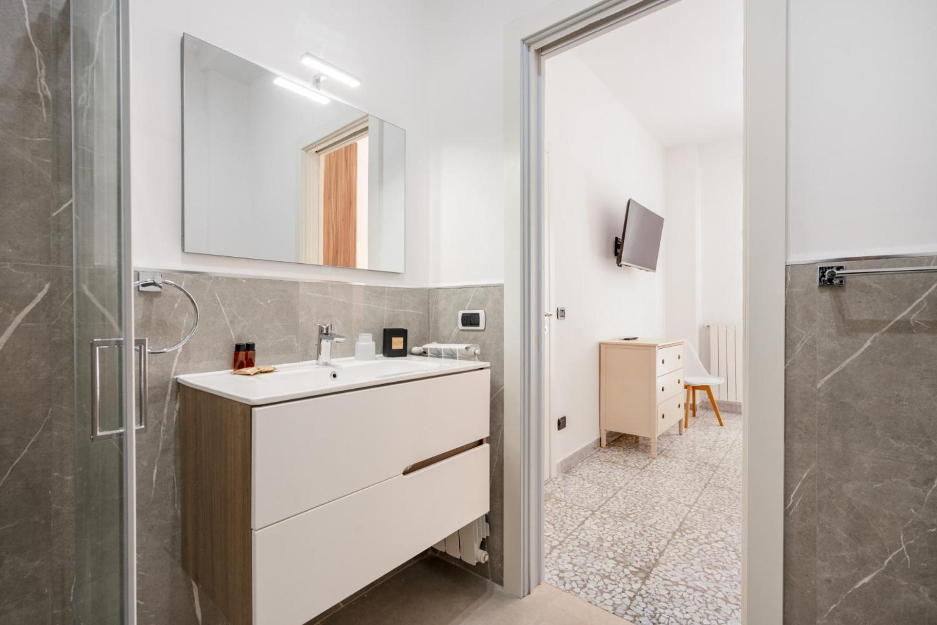 AuGuStea - Studio Home