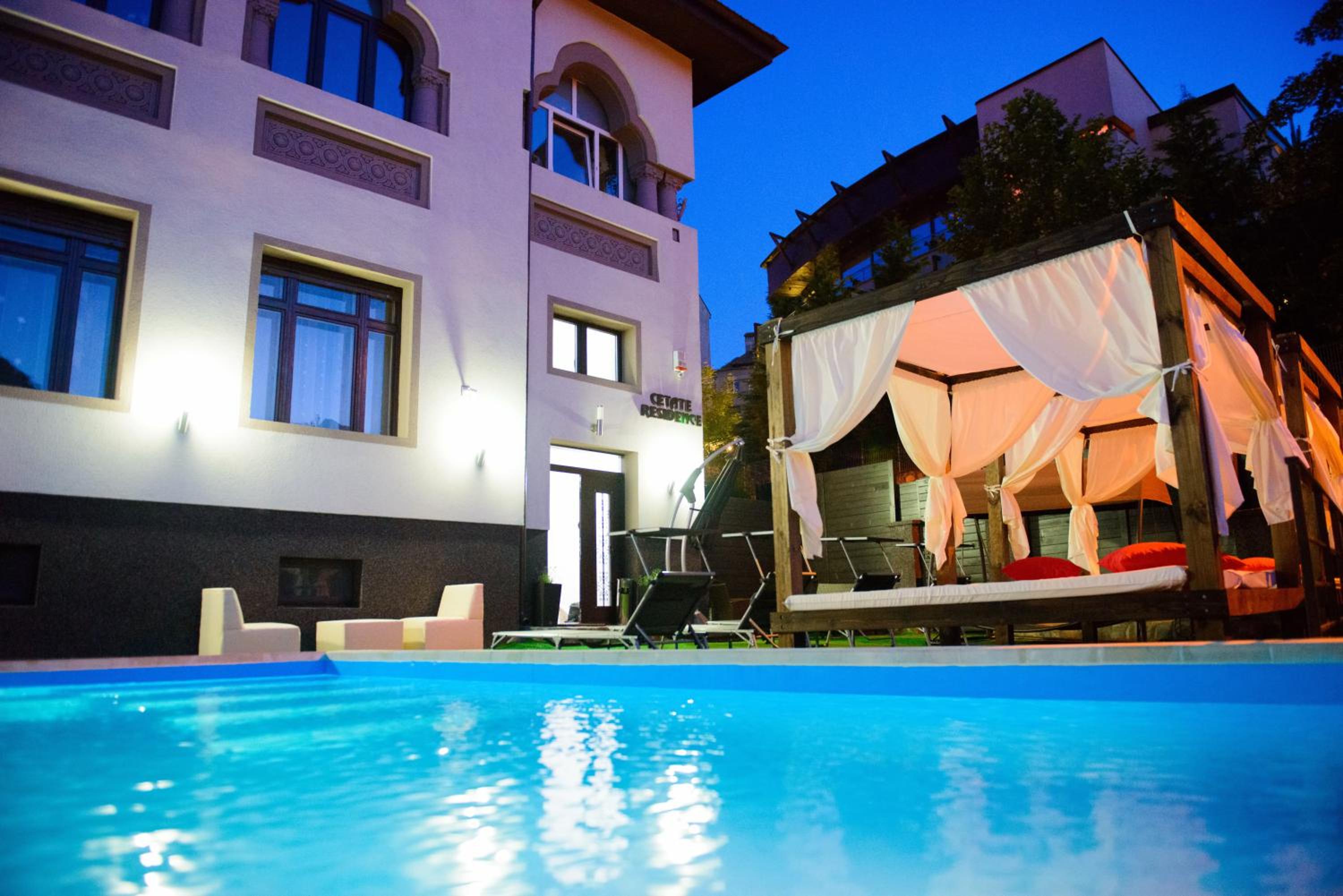 Cetate Residence view 4