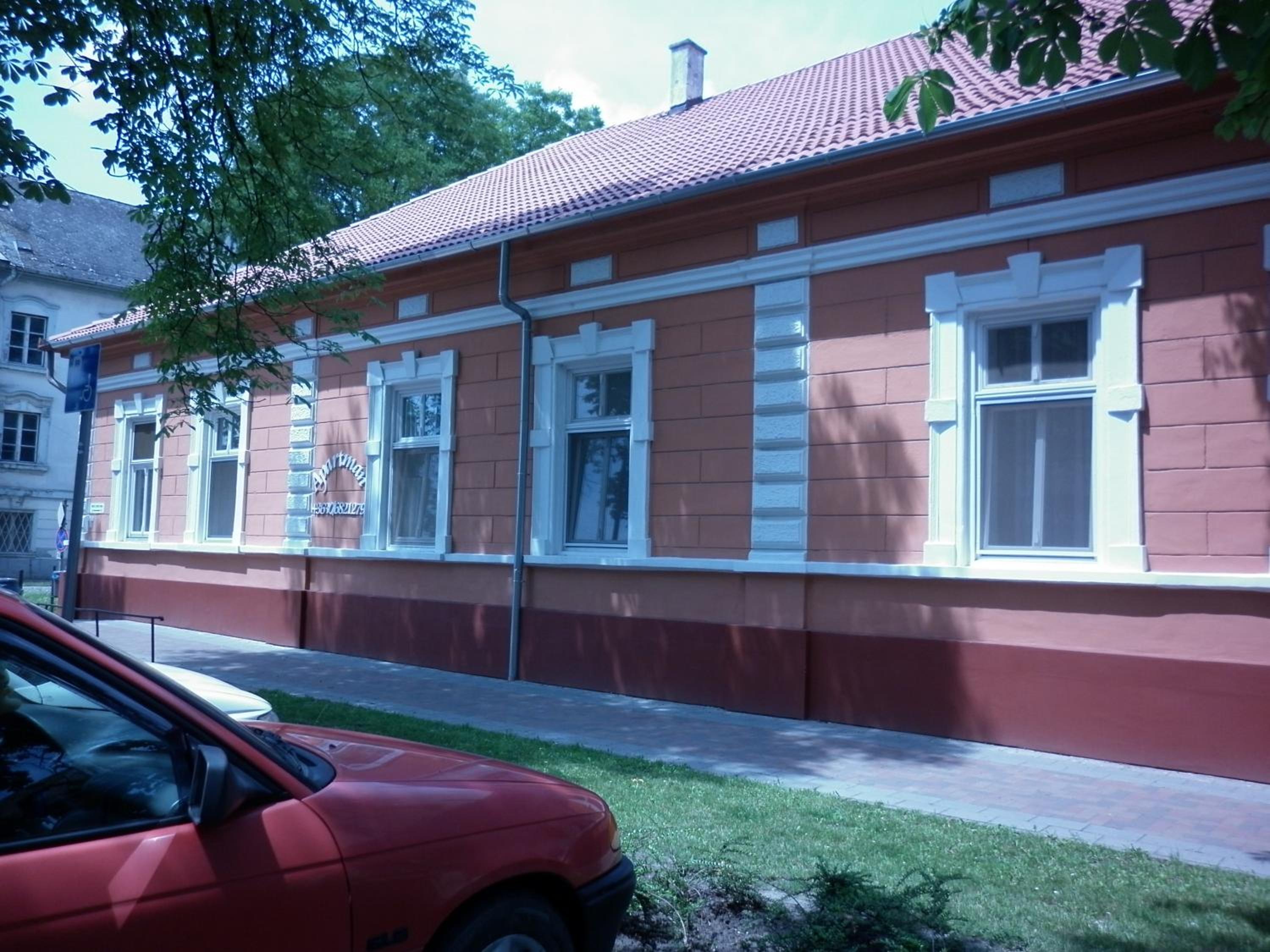 Photo 19
