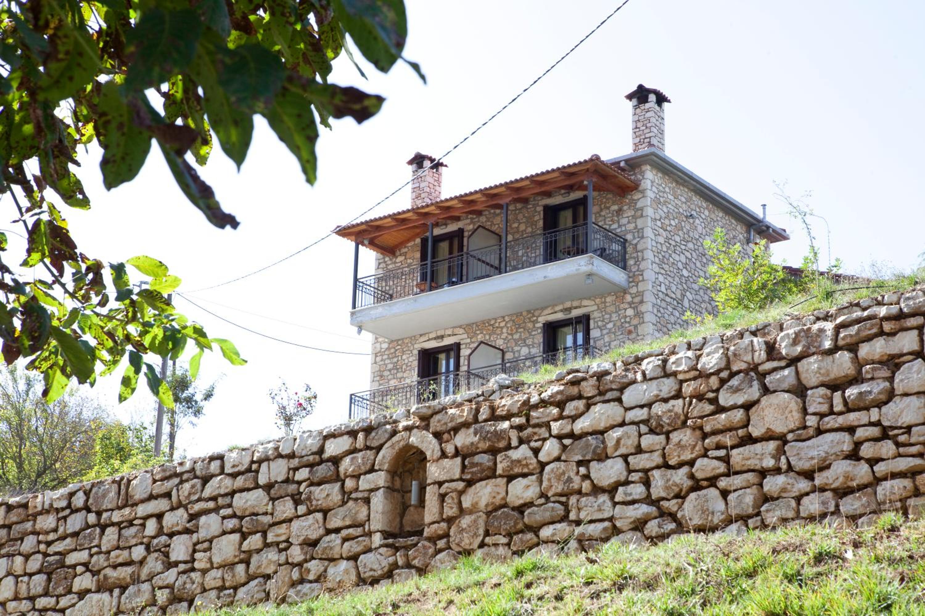 Kaloneri Rooms