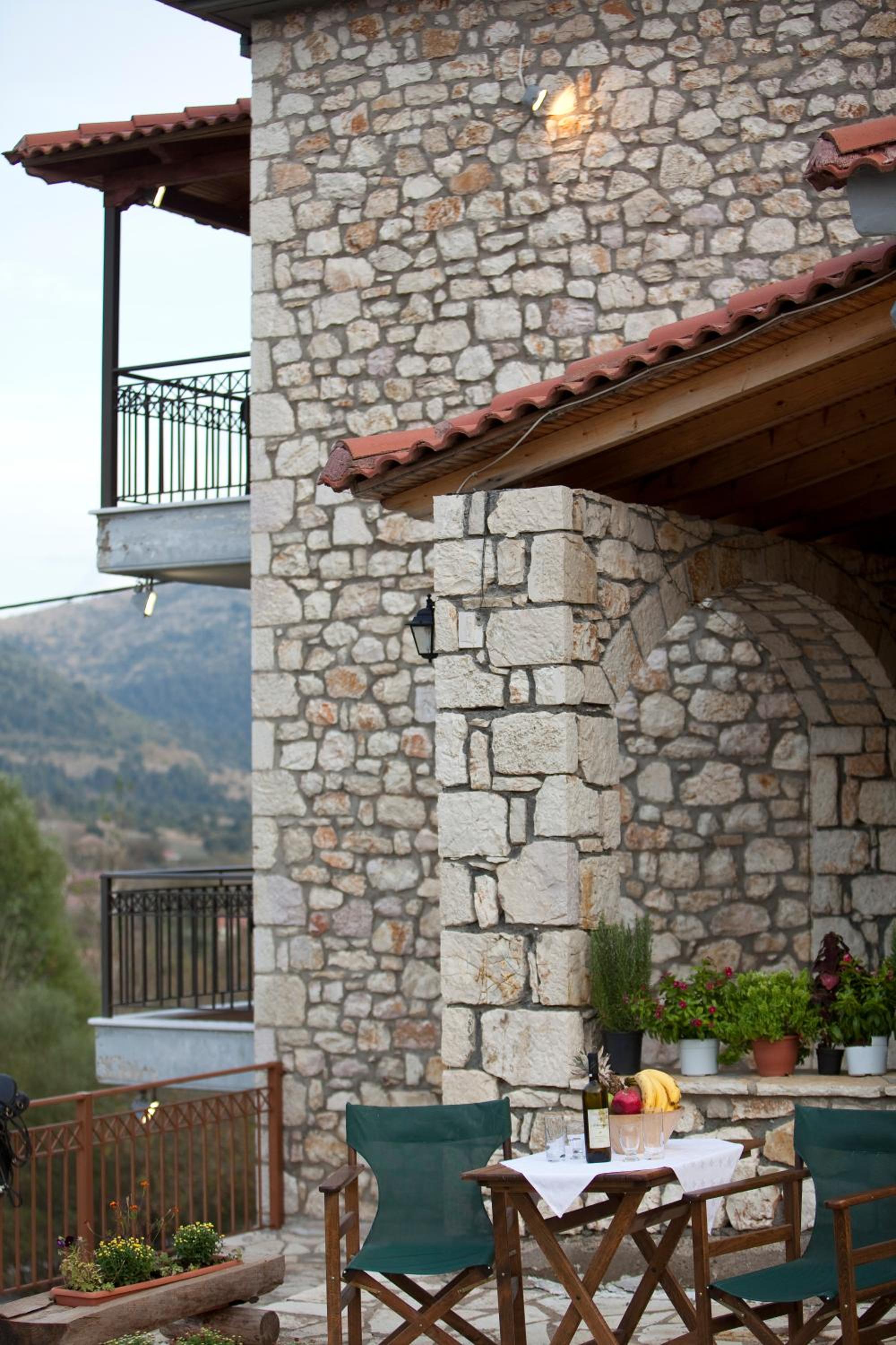 Kaloneri Rooms
