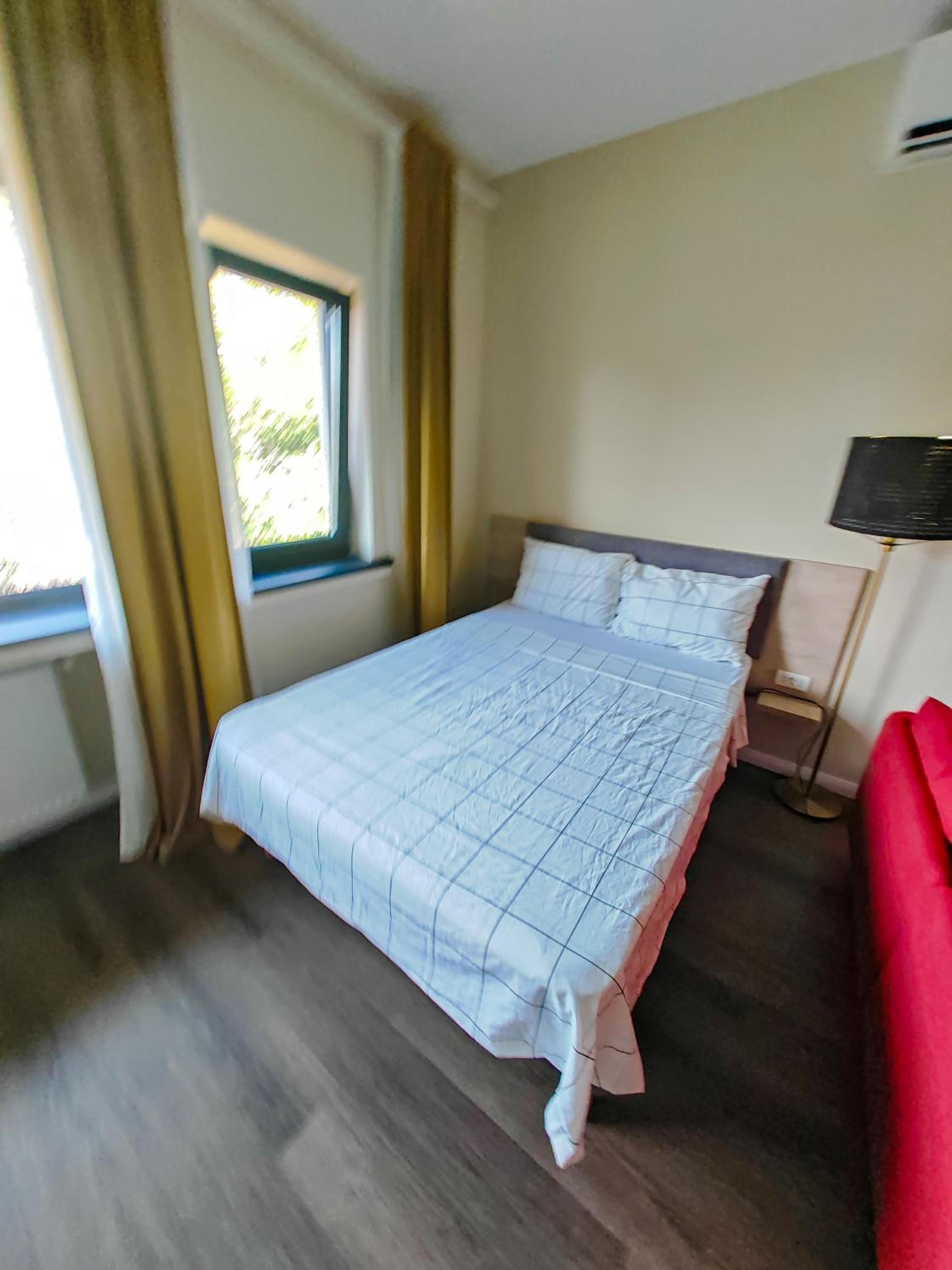 Beautiful new studios&apartments super central location