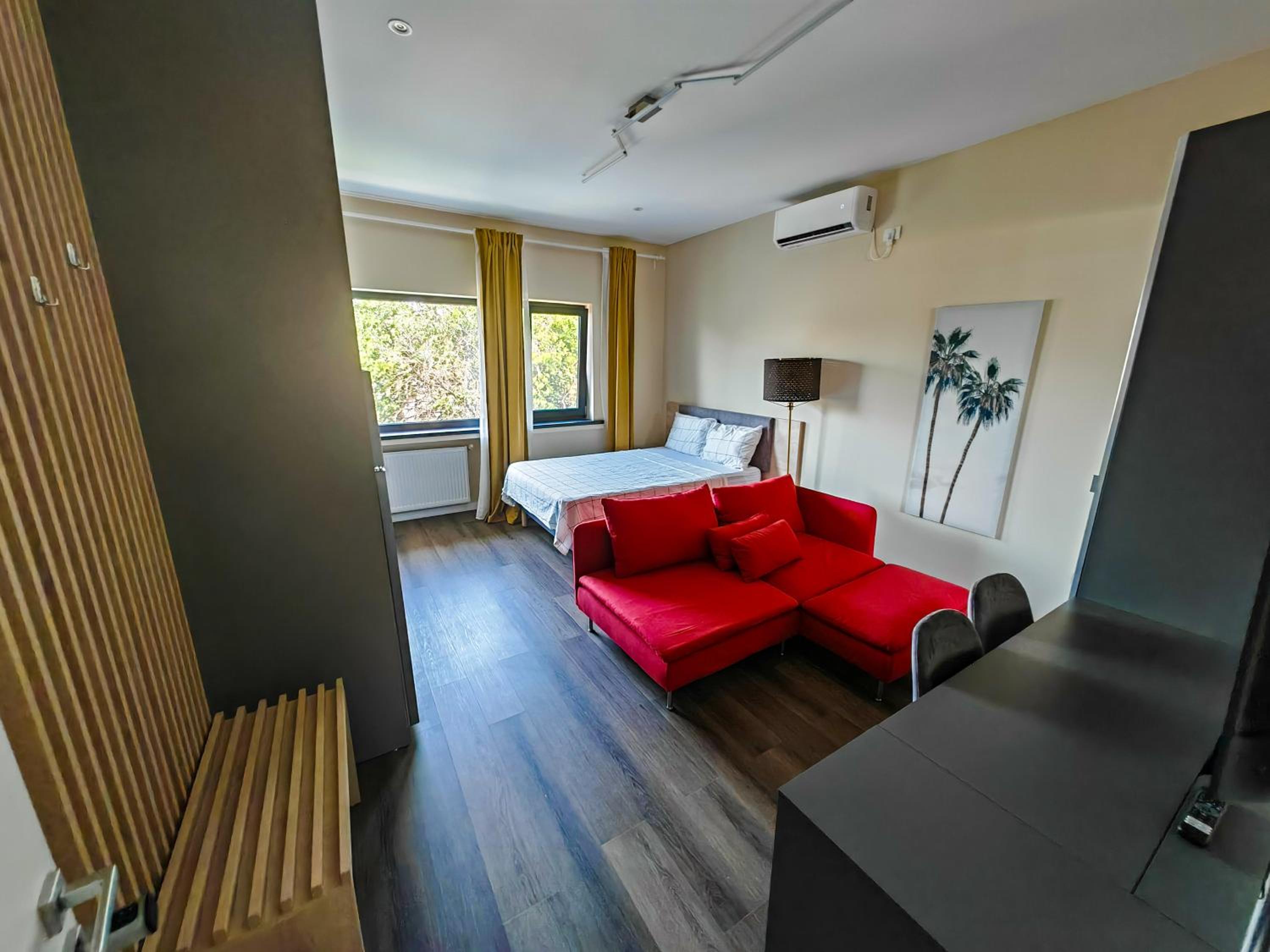 Beautiful new studios&apartments super central location