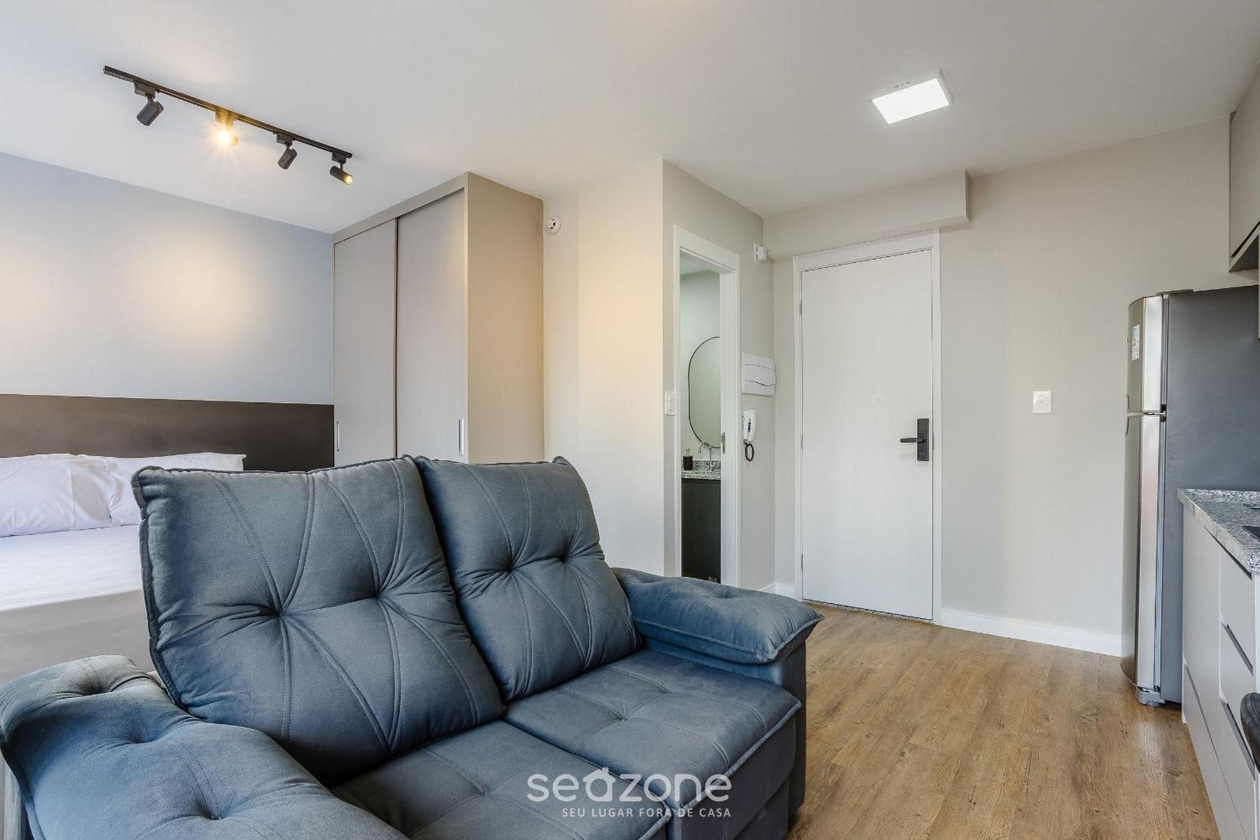 Modern Studios 500m from the Metro in Pinheiros - CPM