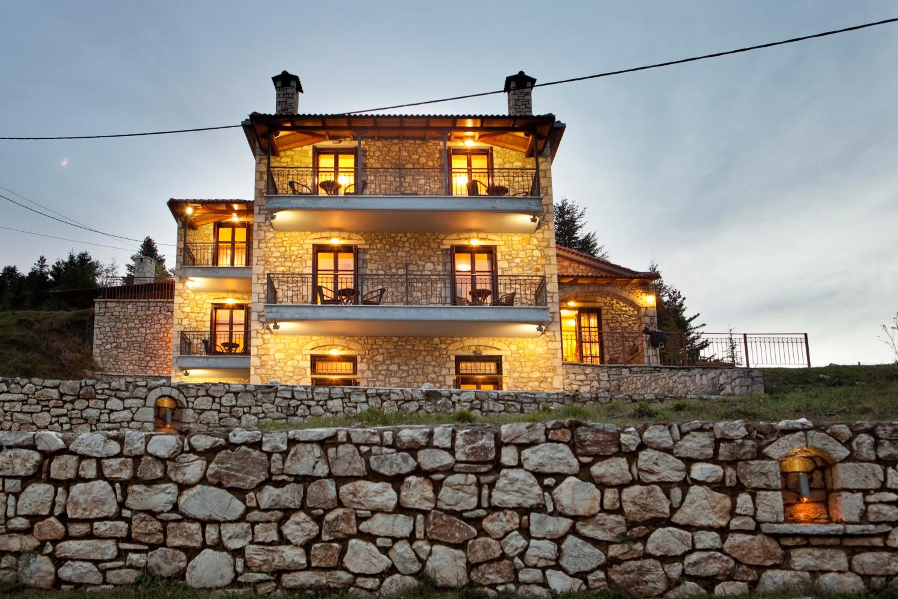 Kaloneri Rooms