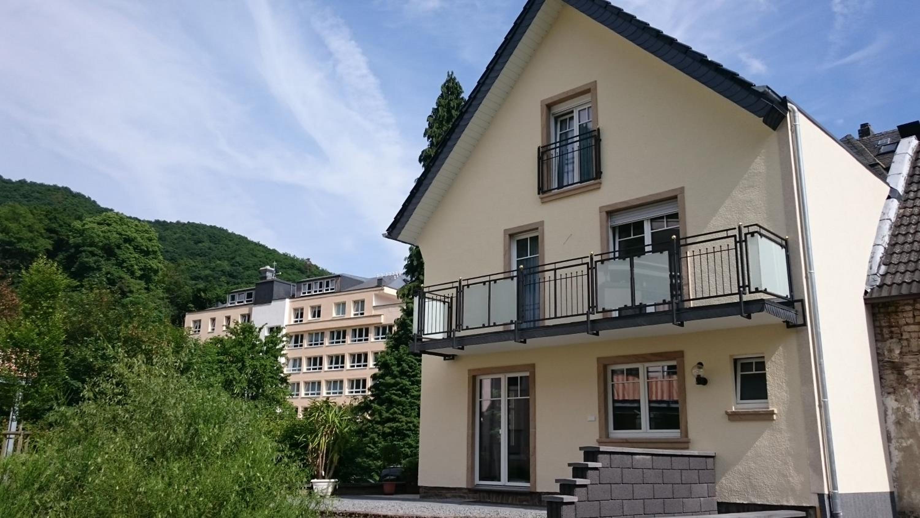 Hotel Haus Hohenzollern & Haus 'Ambiente - Image 1