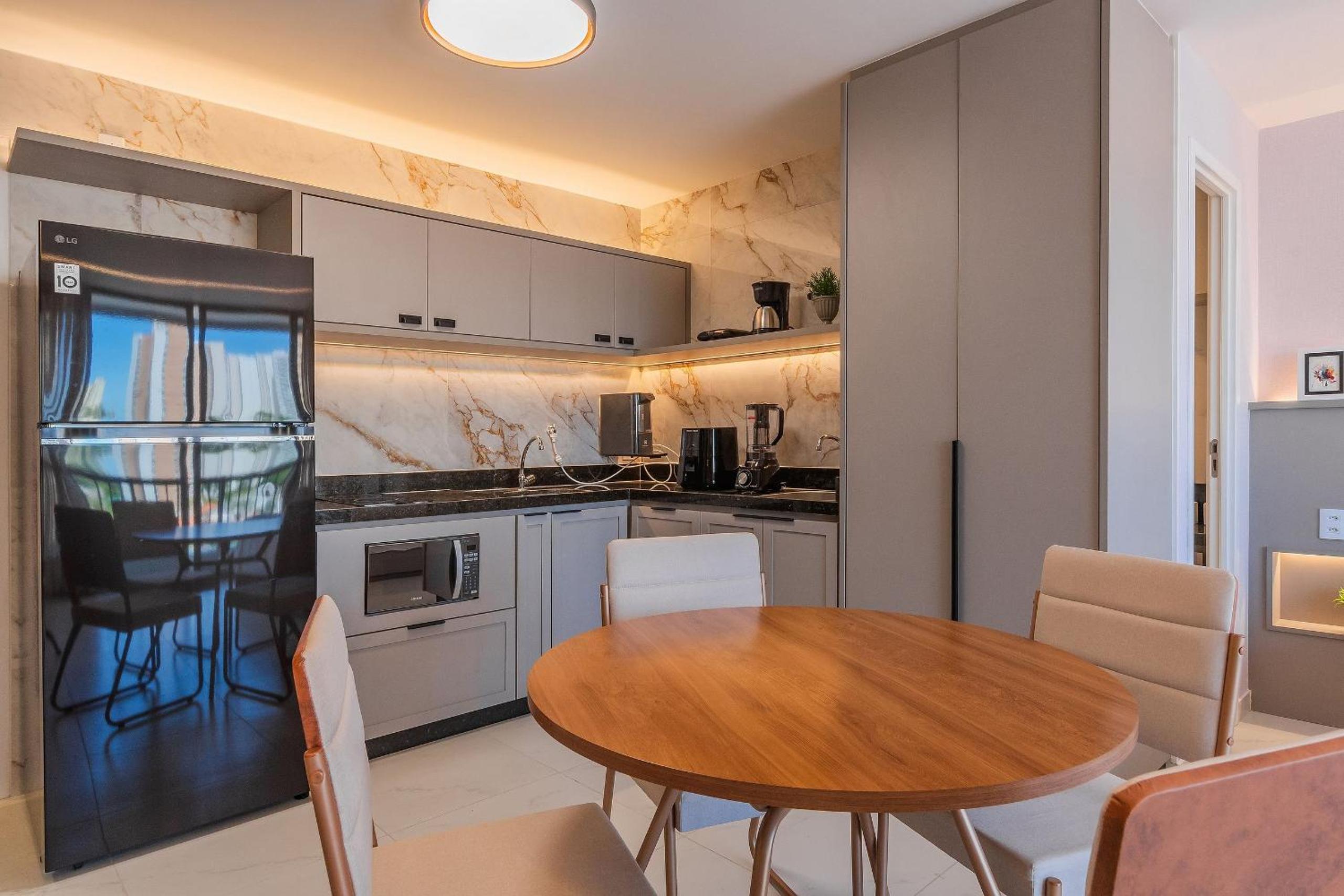 JSmart Guararapes #502 - Modern apt by Carpediem