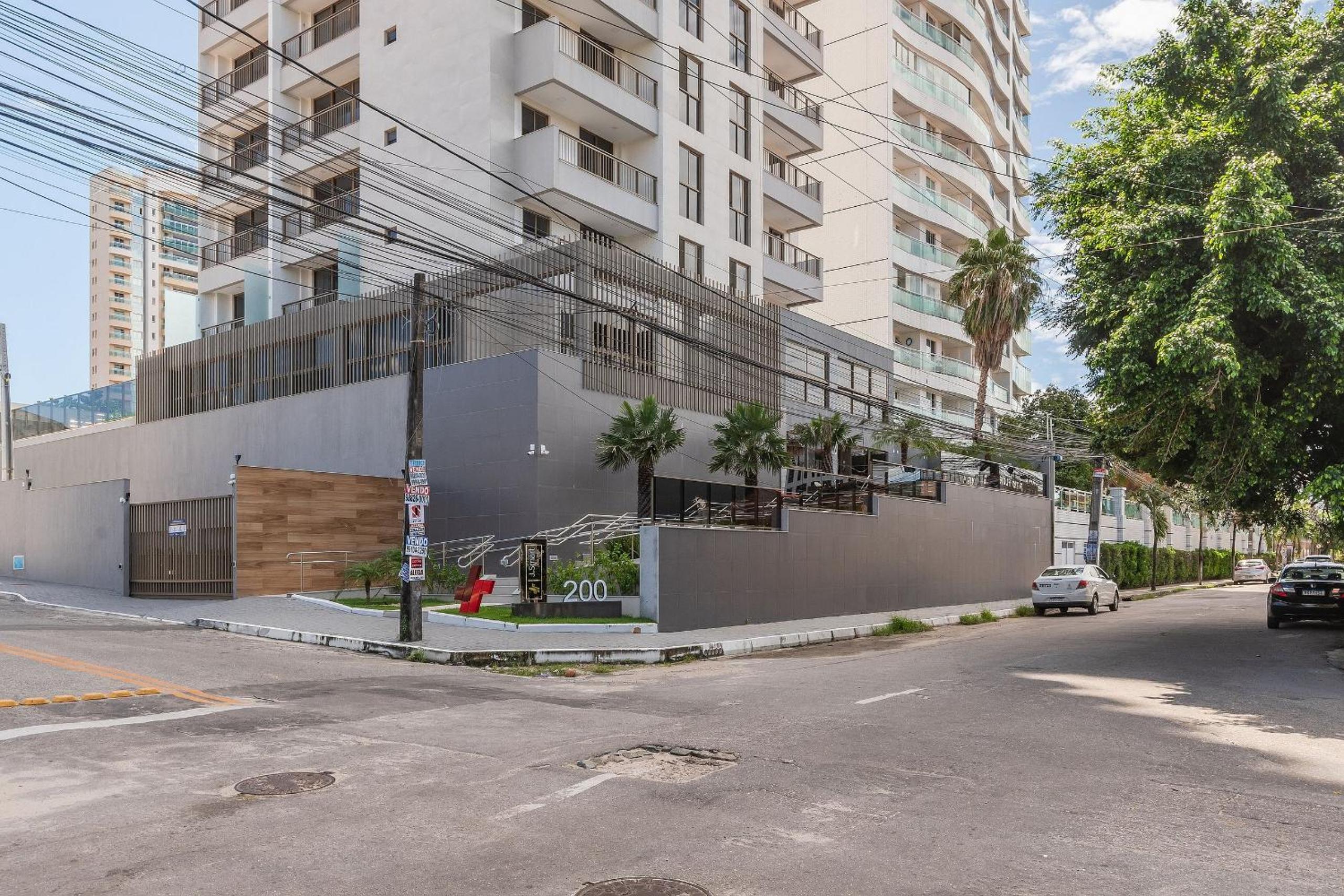 JSmart Guararapes #502 - Modern apt by Carpediem