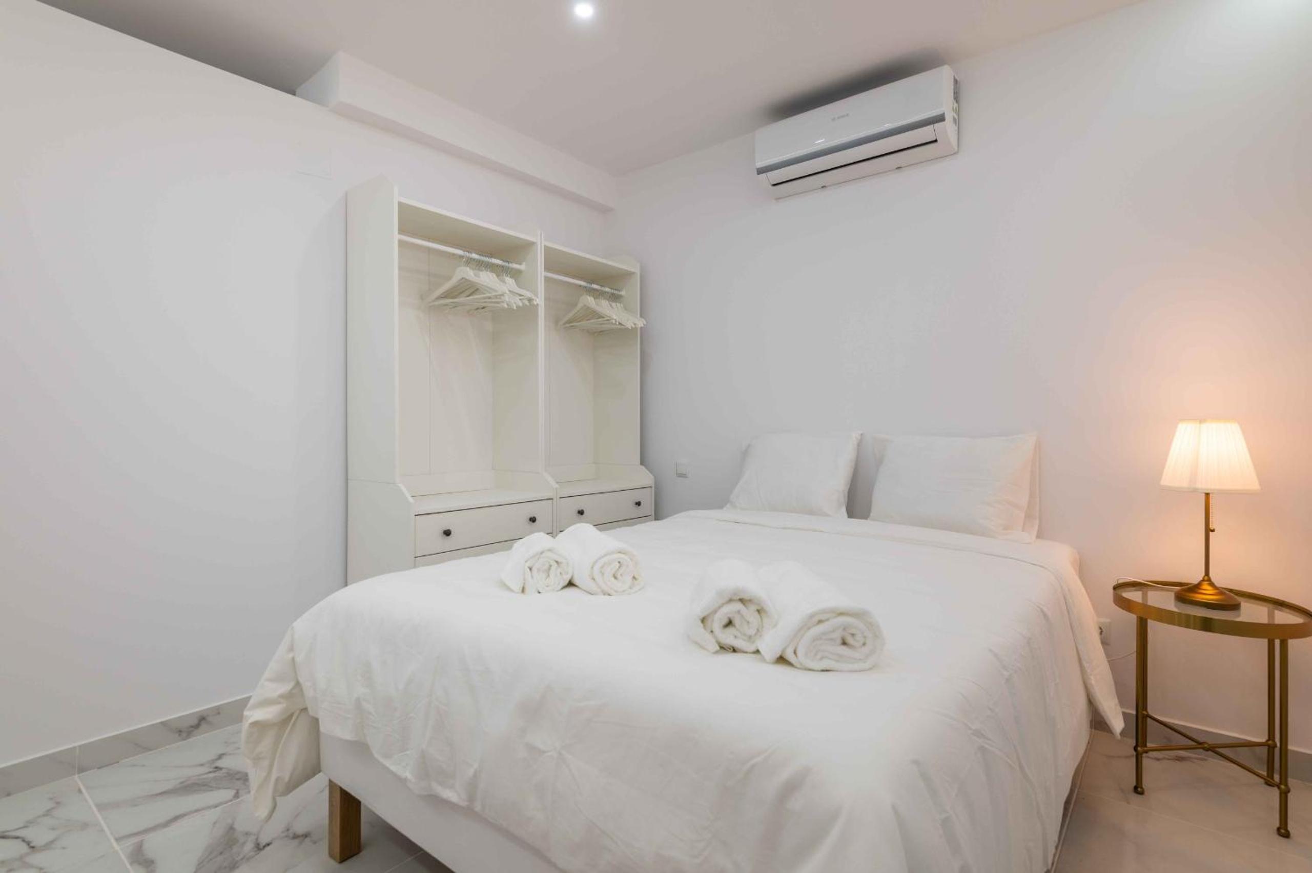 Baleeira Sea View Studio