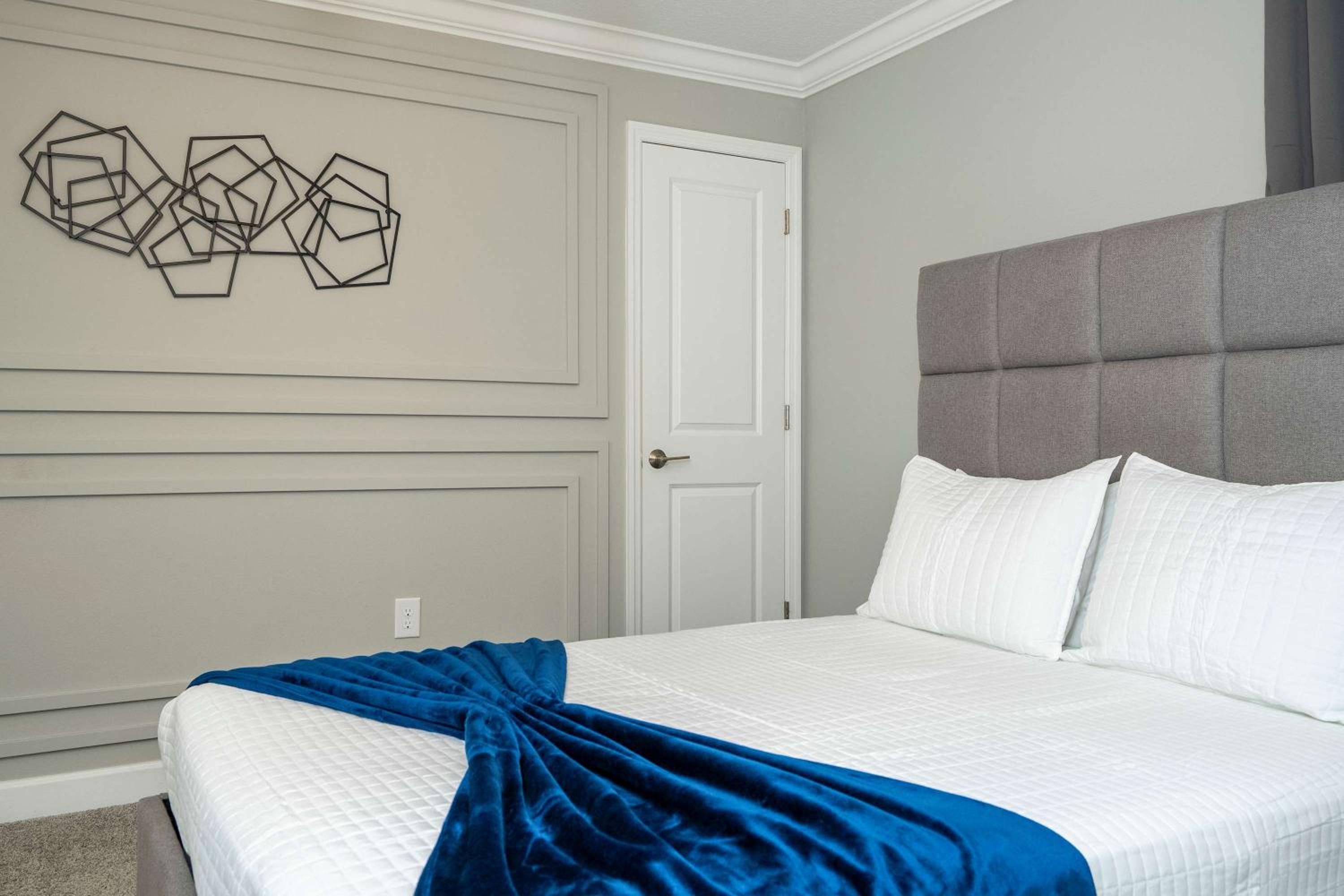 Private Pool - Themed Rooms - Near Disney 4239