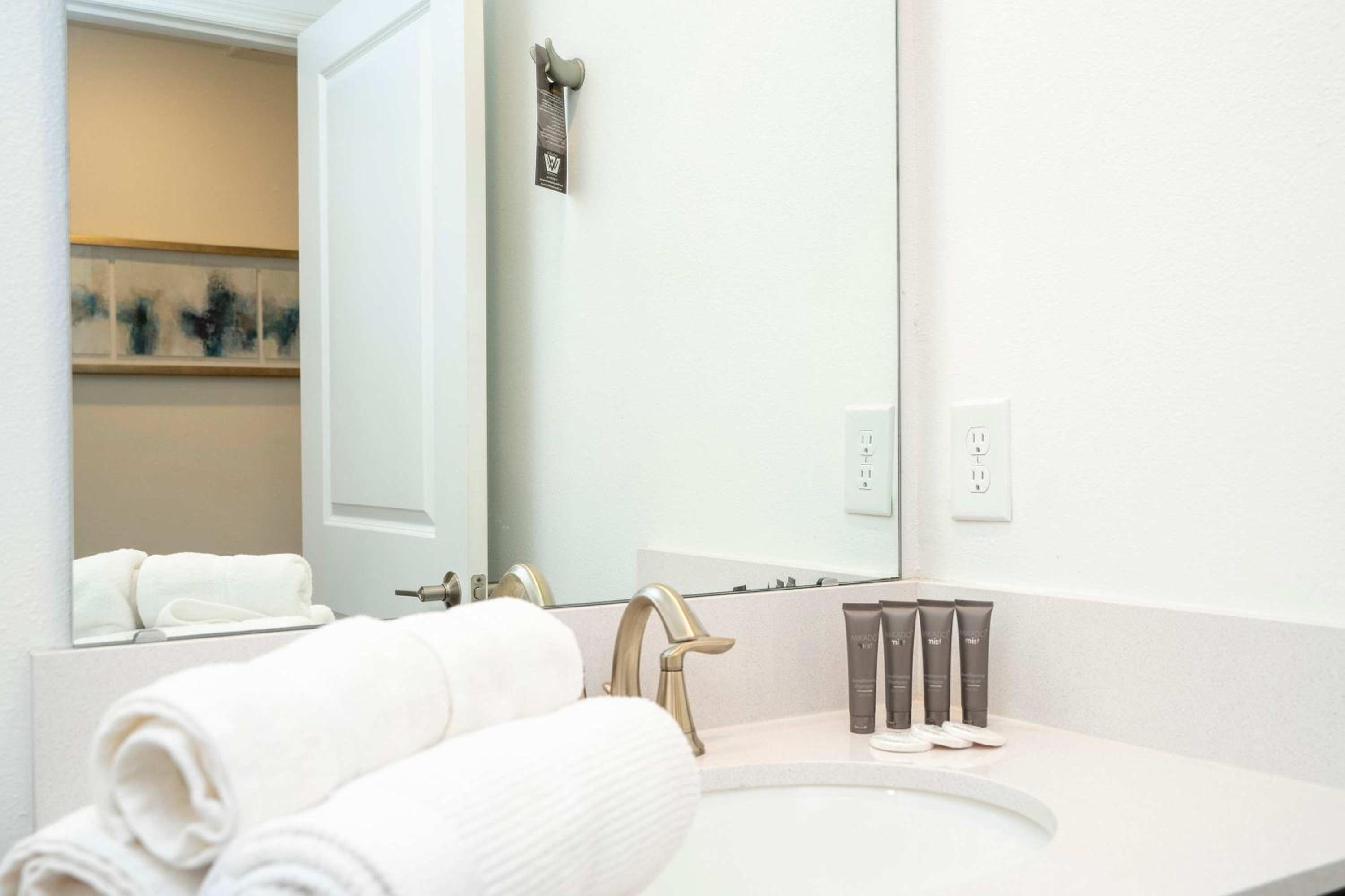 Private Pool - Themed Rooms - Near Disney 4239