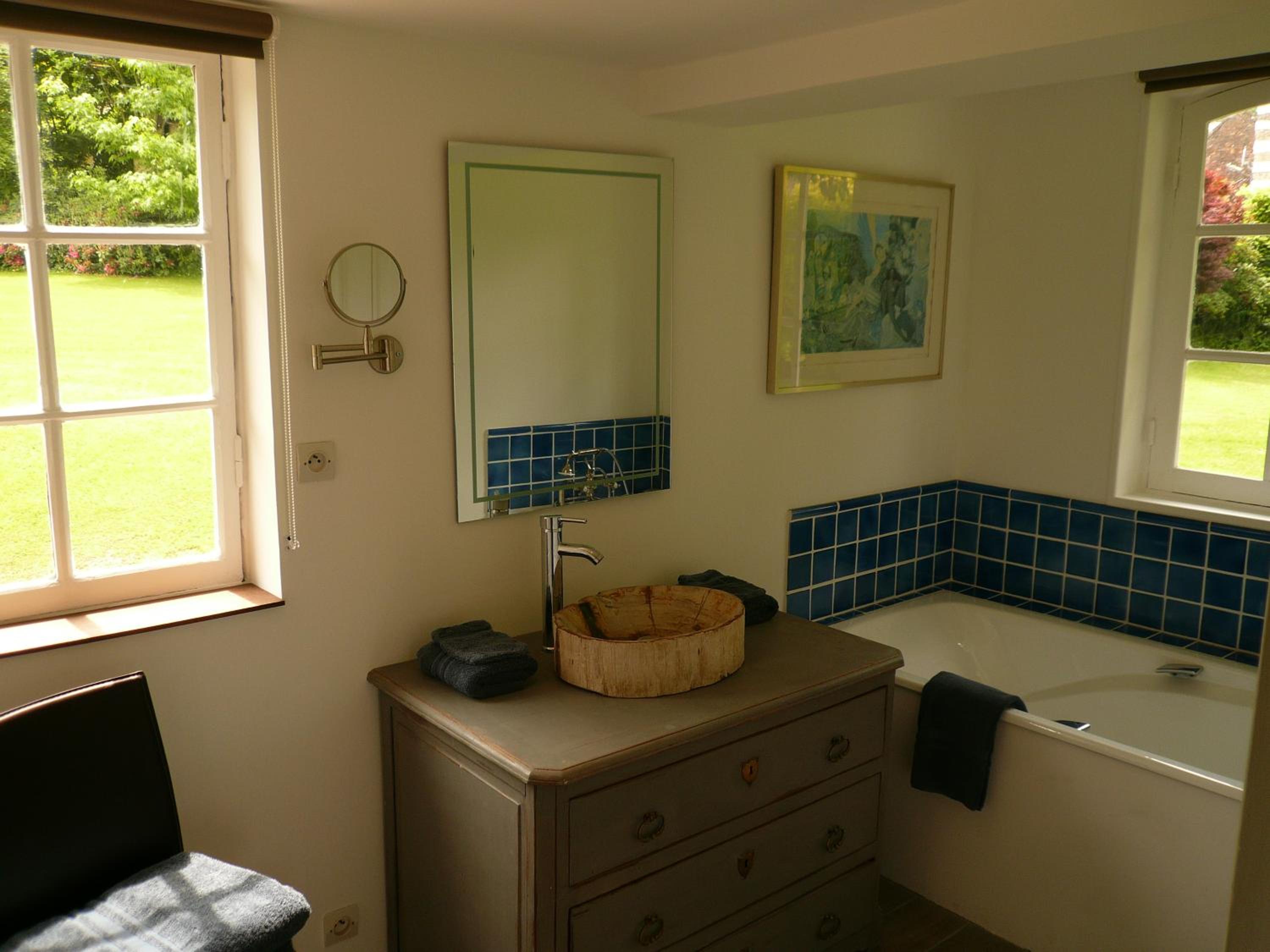 Photo 18