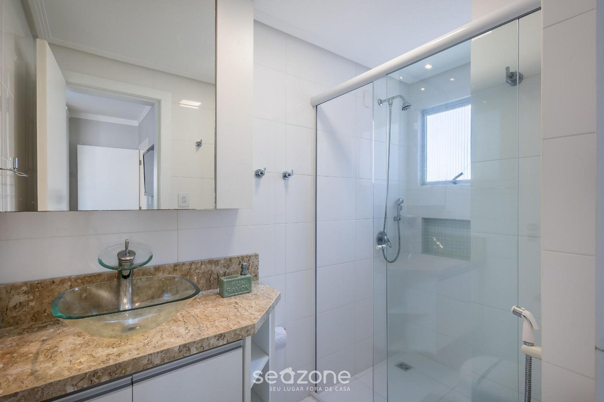 Ap w/garage and 2 bedrooms, 60 m the beach ACO1103