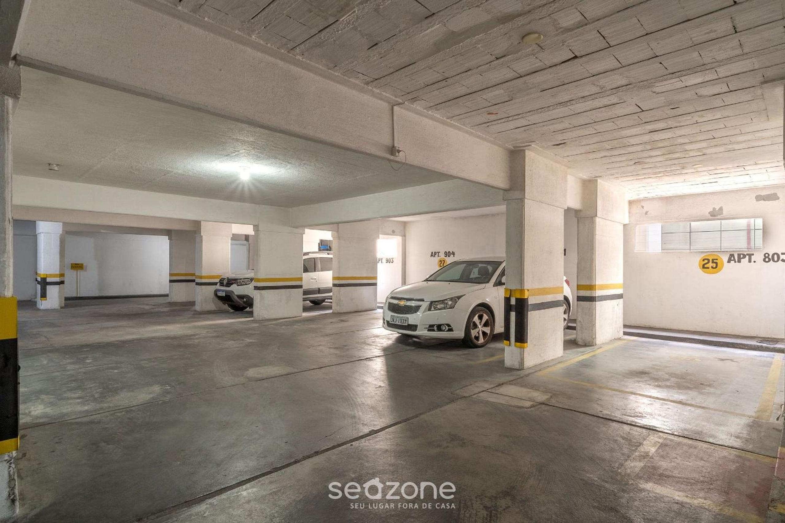 Ap w/garage and 2 bedrooms, 60 m the beach ACO1103