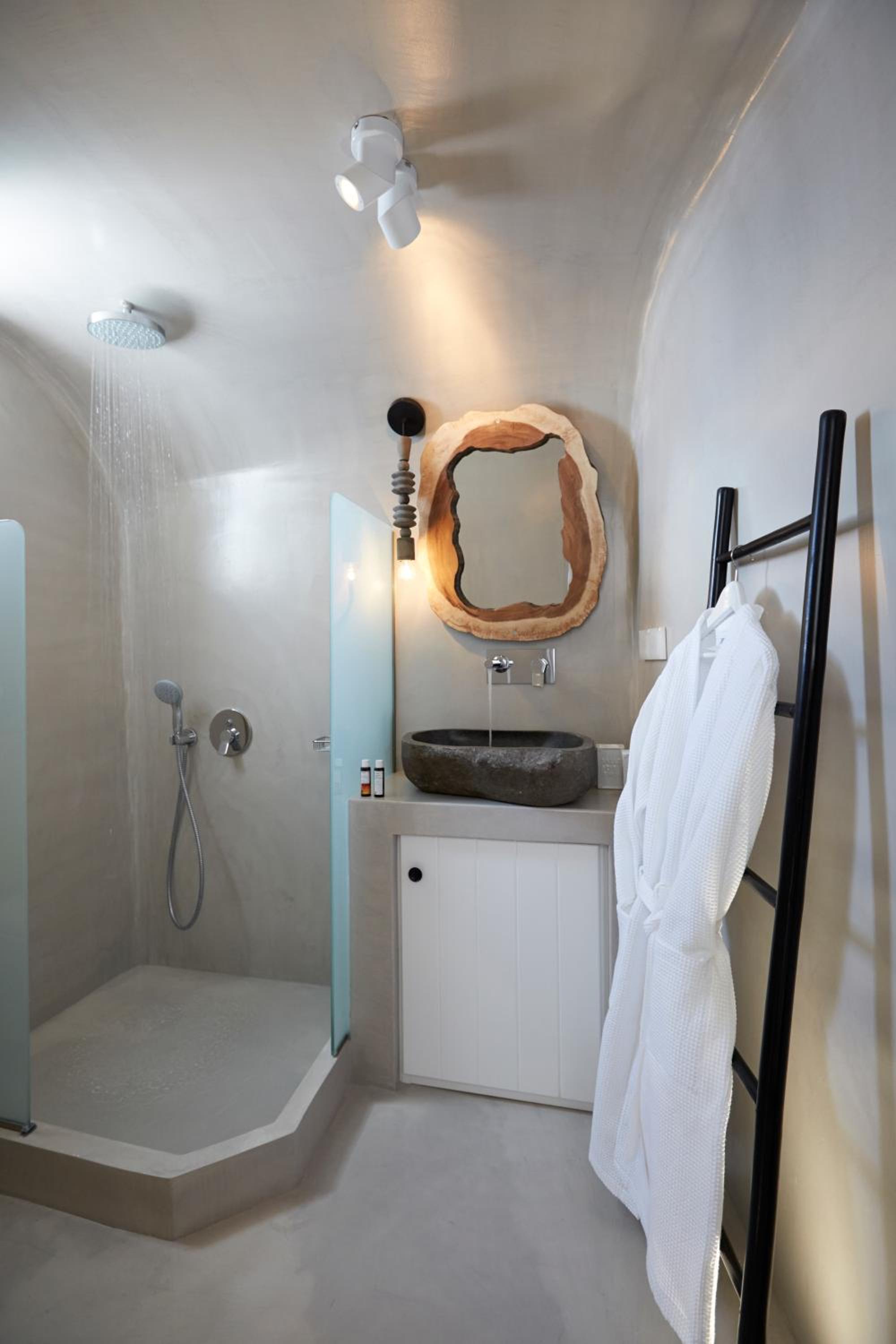 Olea Cave House