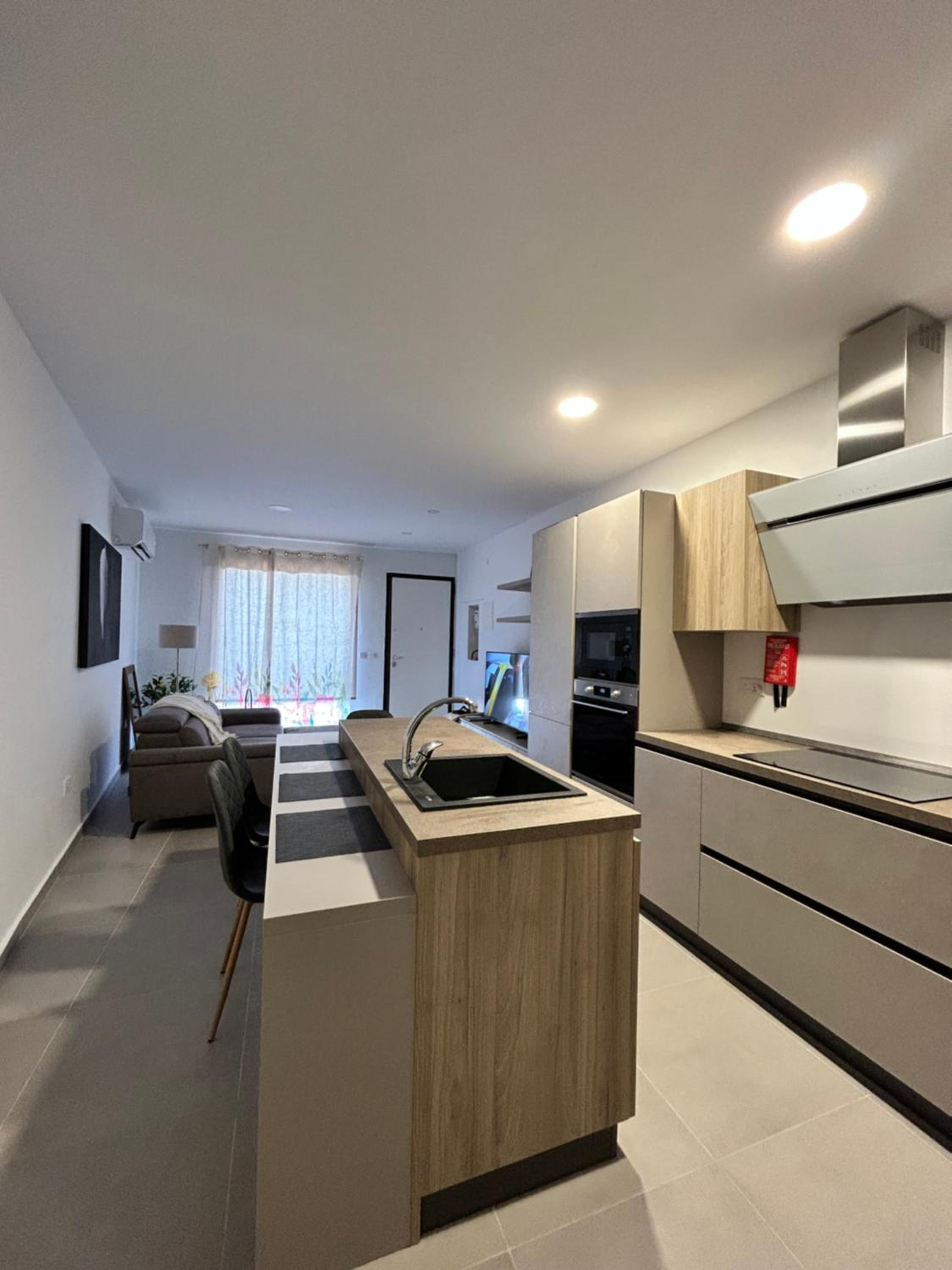Stylish Seaside 1br Maisonette Marsaxlokk Bay