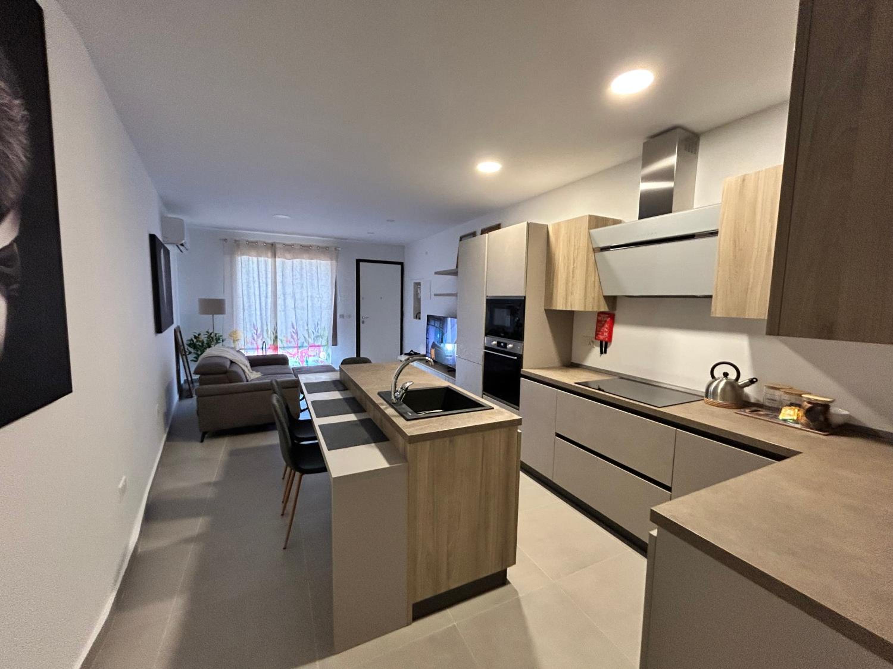 Stylish Seaside 1br Maisonette Marsaxlokk Bay