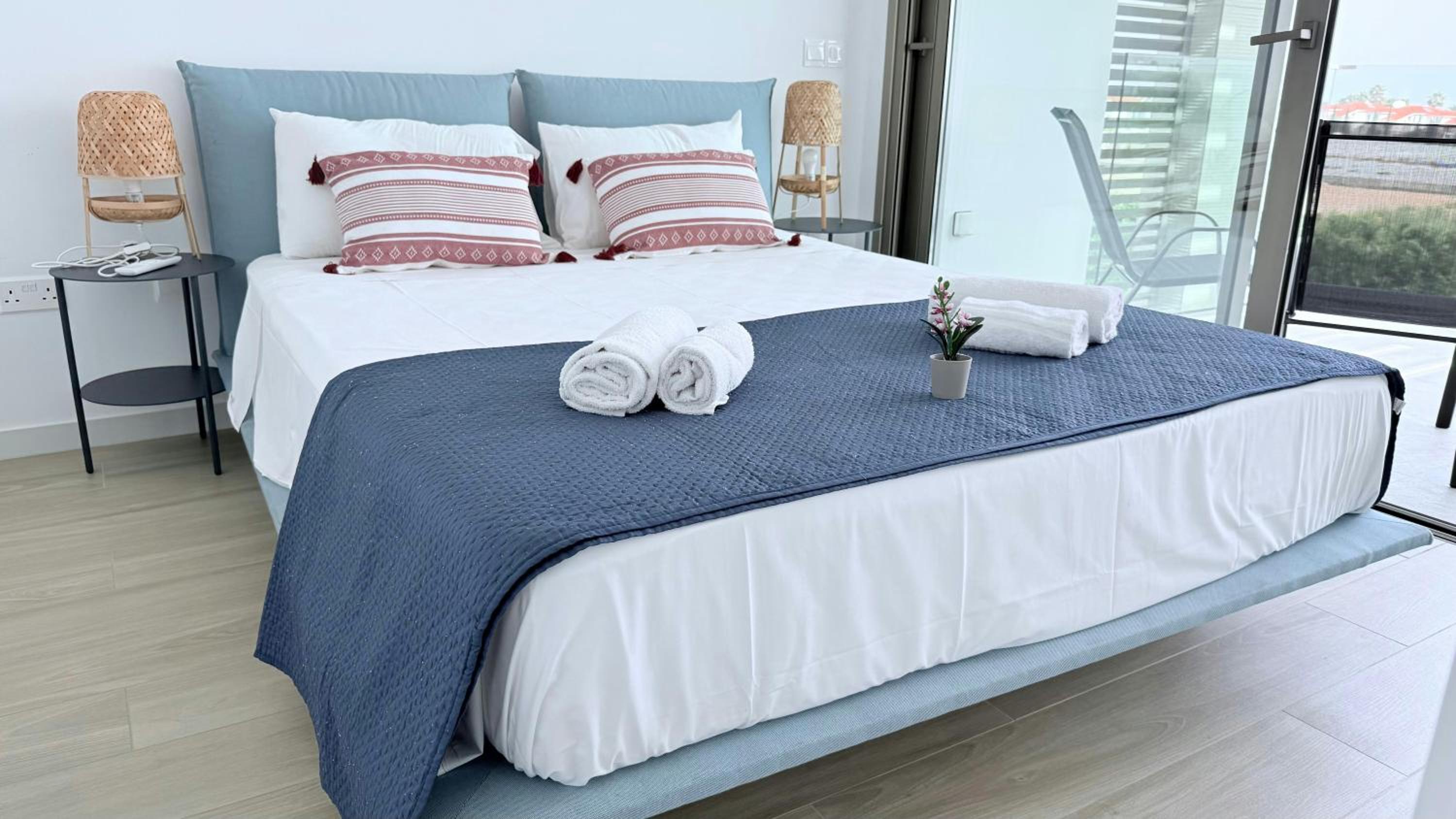 TooCoool Villa - Azure Seaview