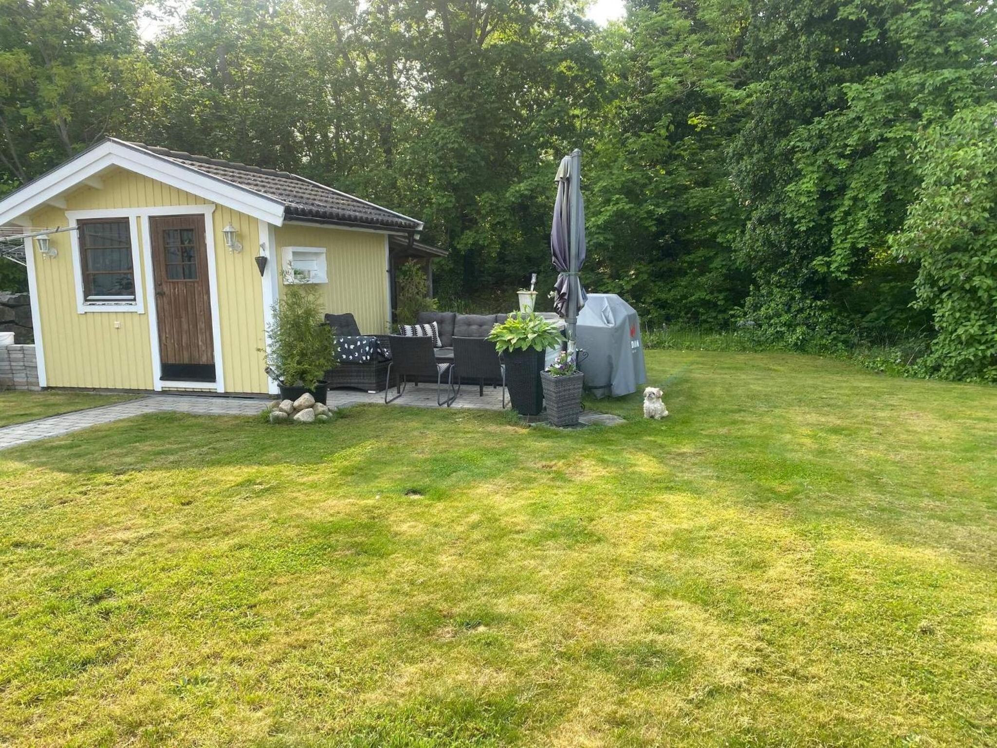 Family Villa with Hot Tub in Ronneby