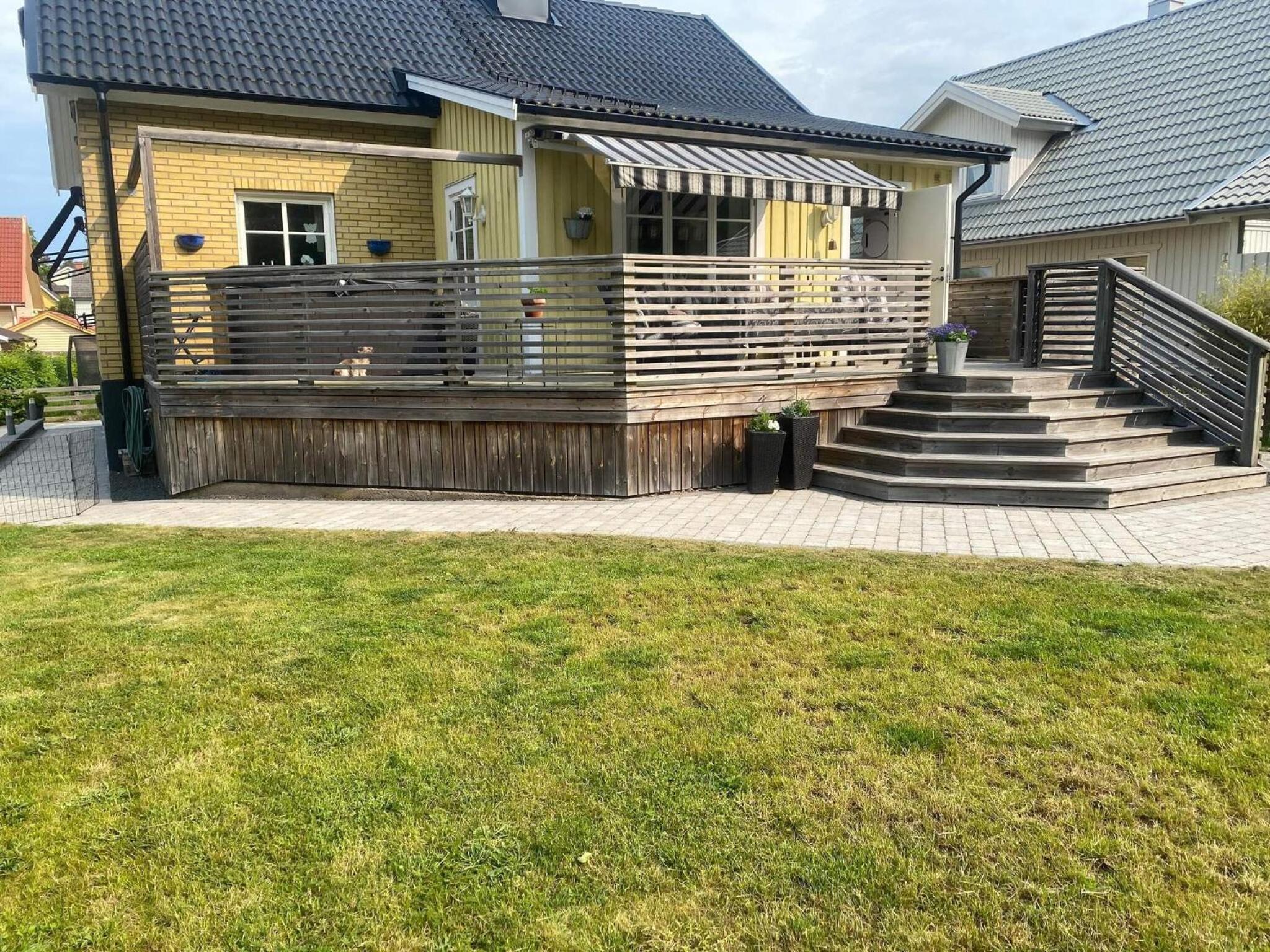 Family Villa with Hot Tub in Ronneby