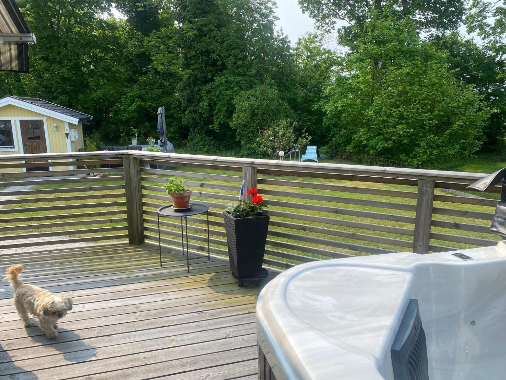 Family Villa with Hot Tub in Ronneby