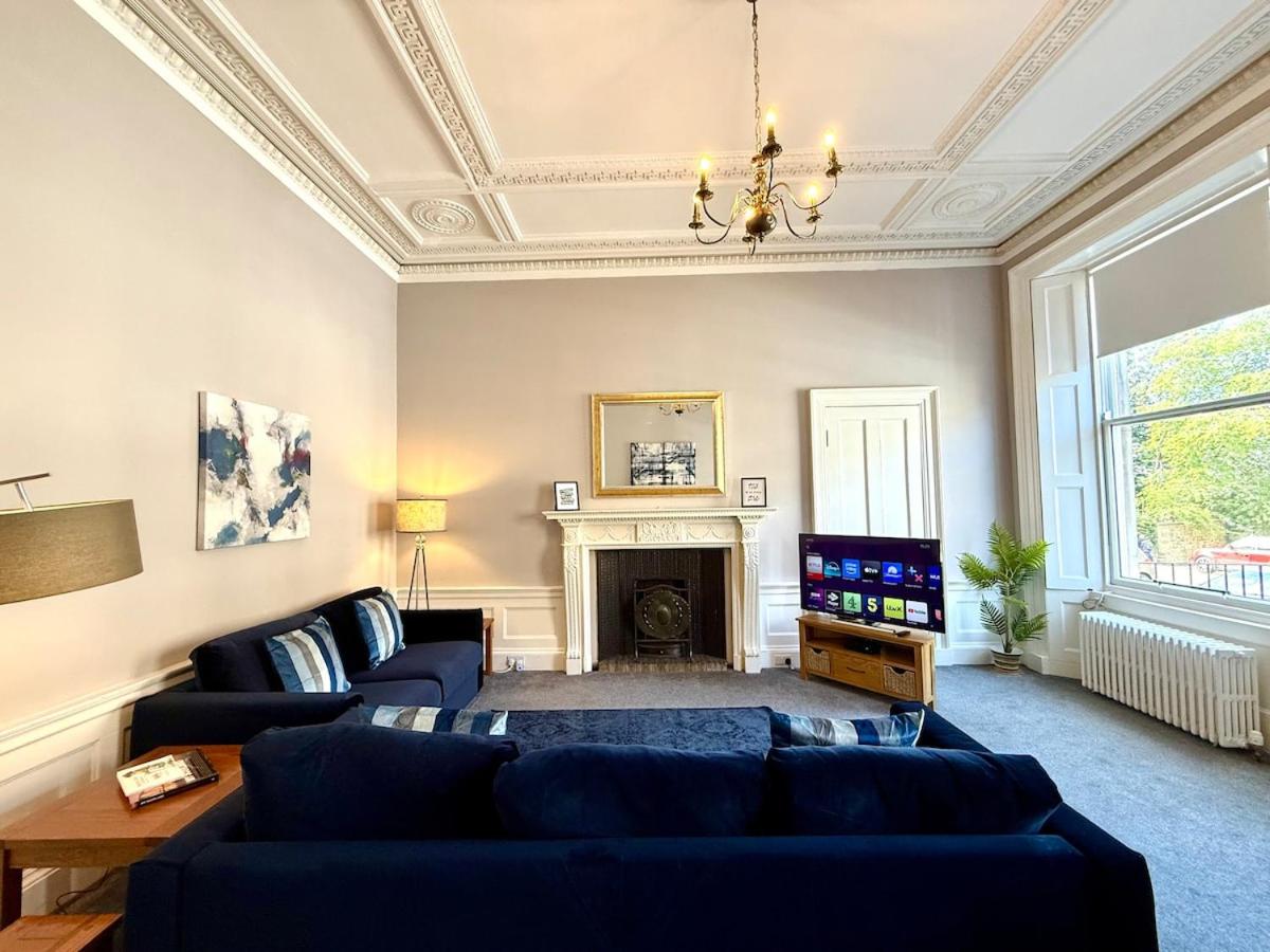 New Town luxury 1 bed apartment