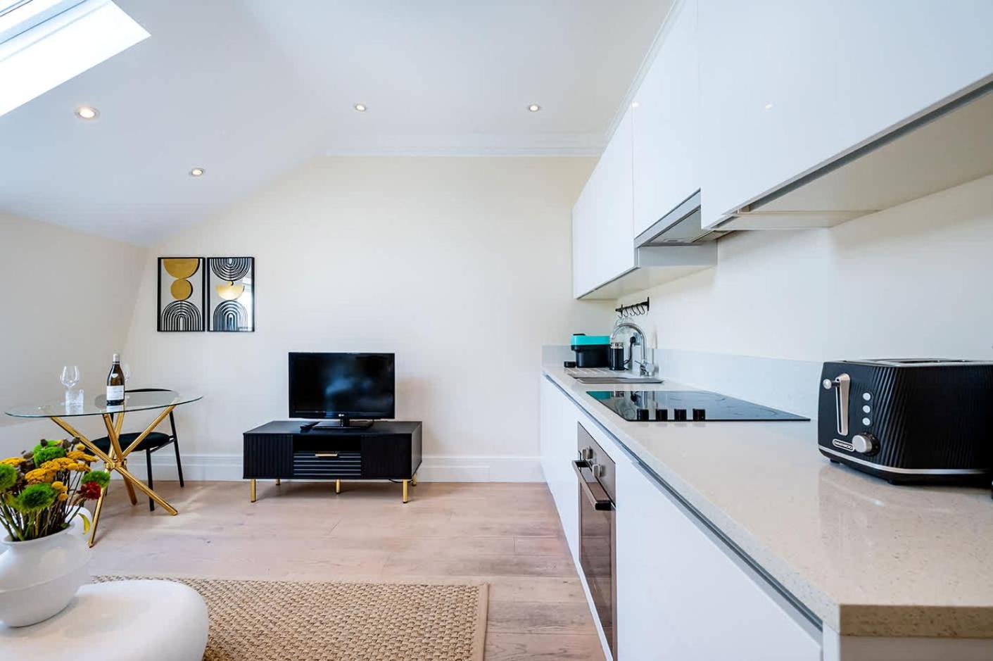 The Paddington Professional - by Out of Office Lifestyle