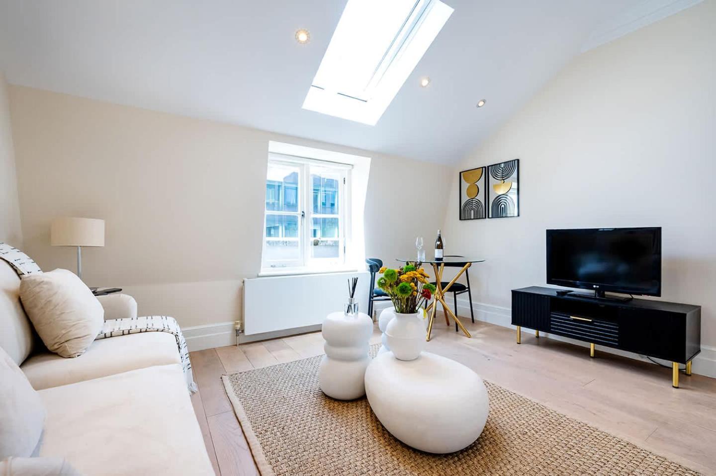 The Paddington Professional - by Out of Office Lifestyle