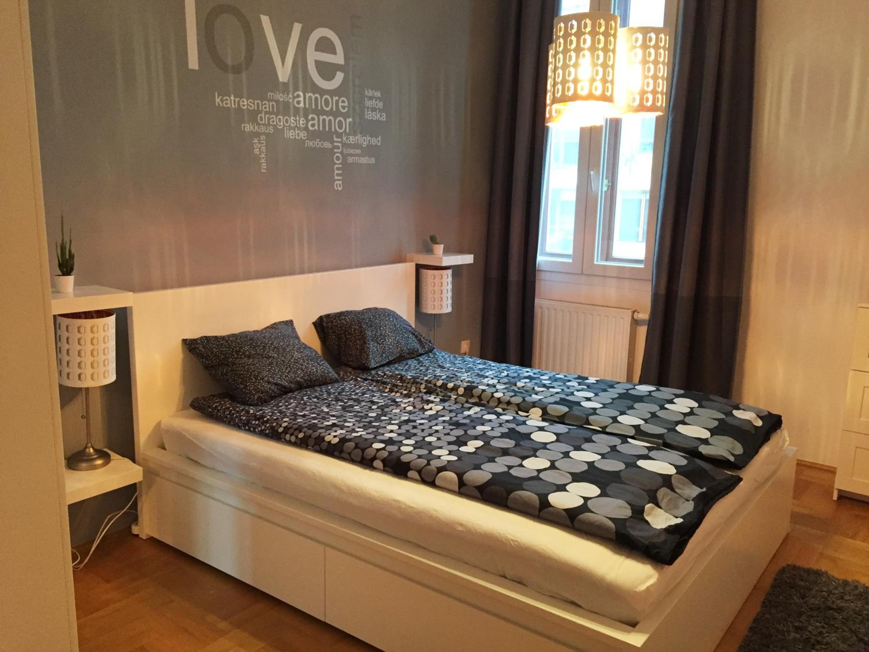 Gozsdu Apartment