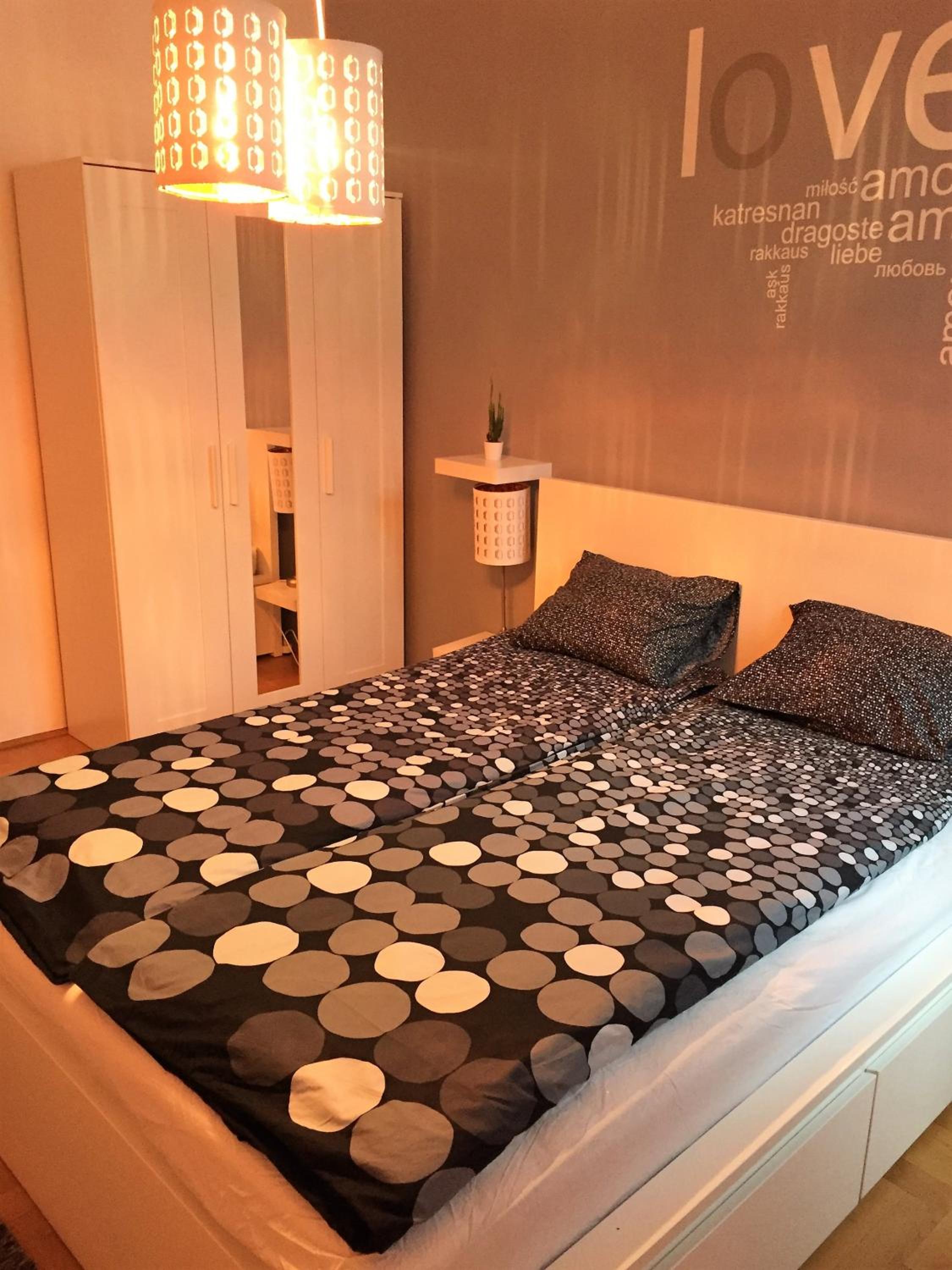 Gozsdu Apartment