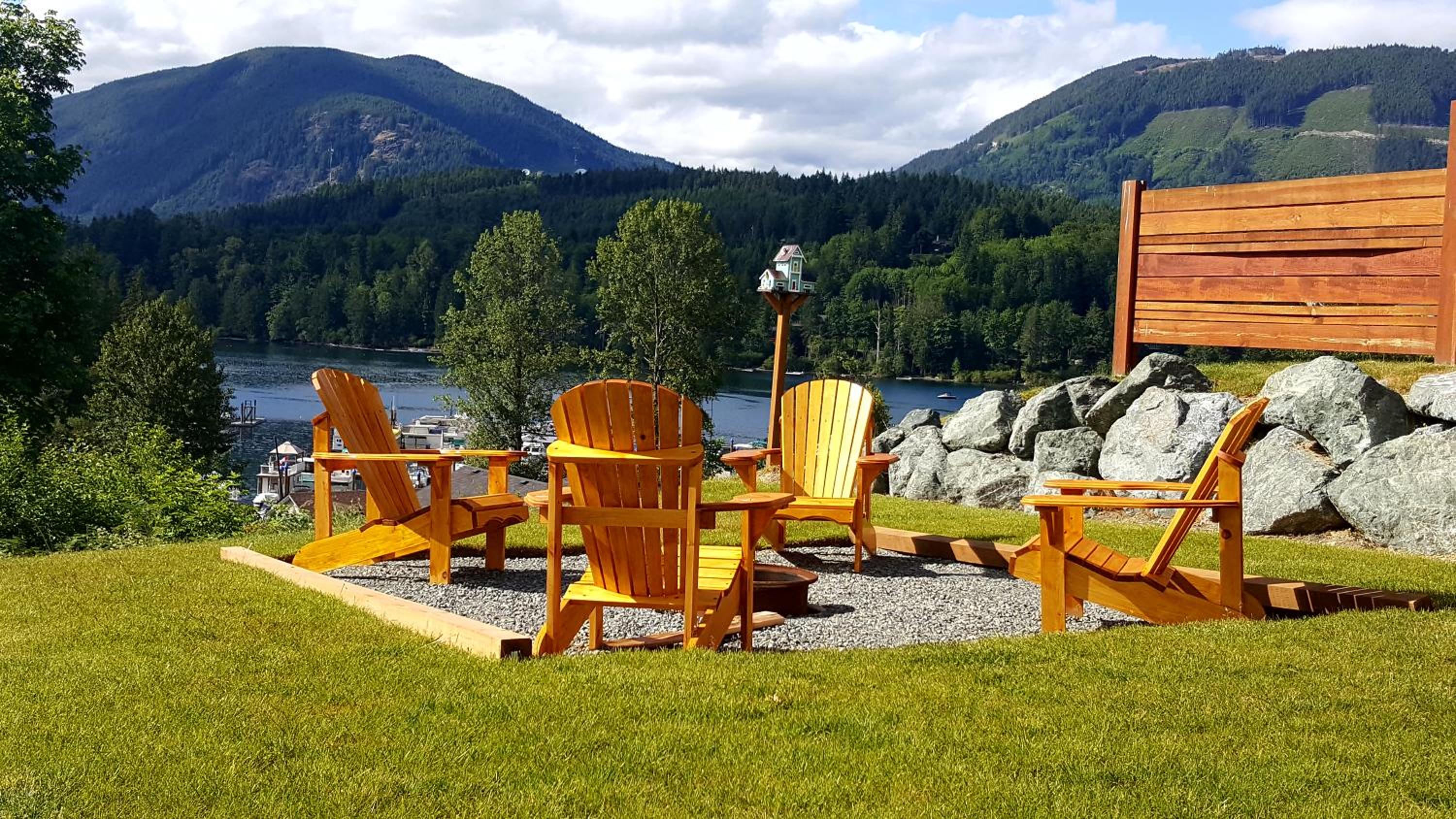 Cowichan Calling view 3