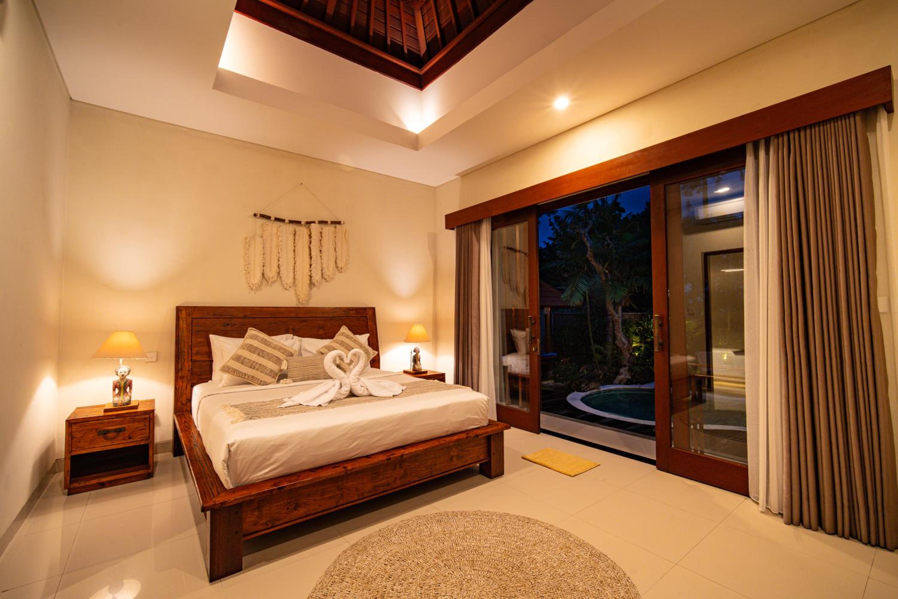 Magnifica Villa Canggu - 3BR Private villa 5 mins to Finns Beach Club