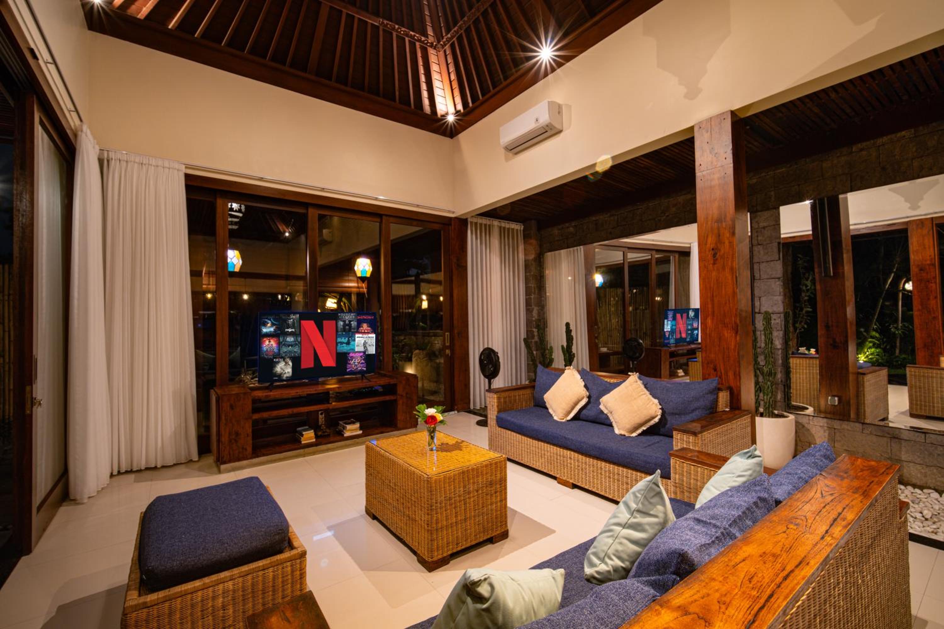 Magnifica Villa Canggu - 3BR Private villa 5 mins to Finns Beach Club