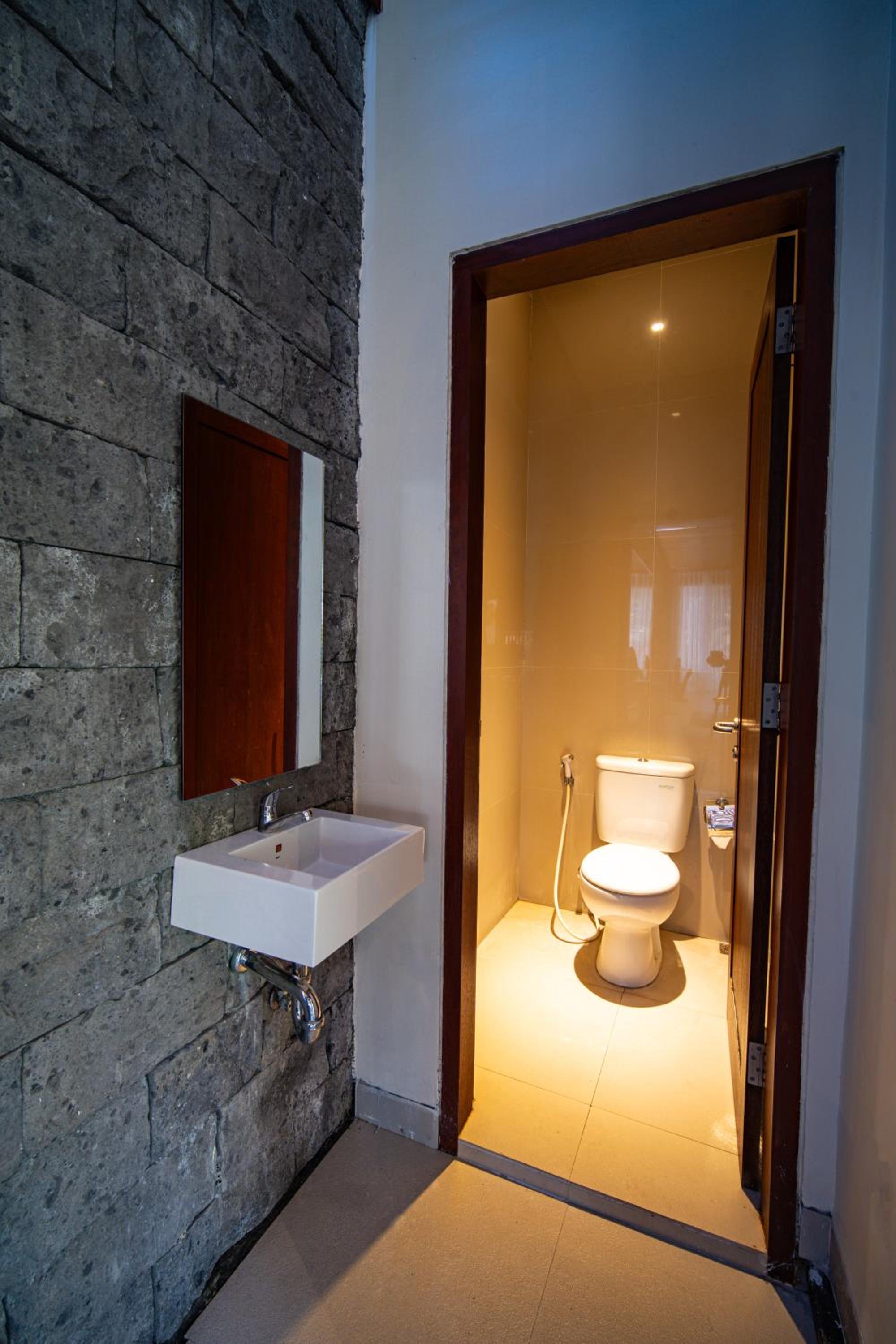 Magnifica Villa Canggu - 3BR Private villa 5 mins to Finns Beach Club