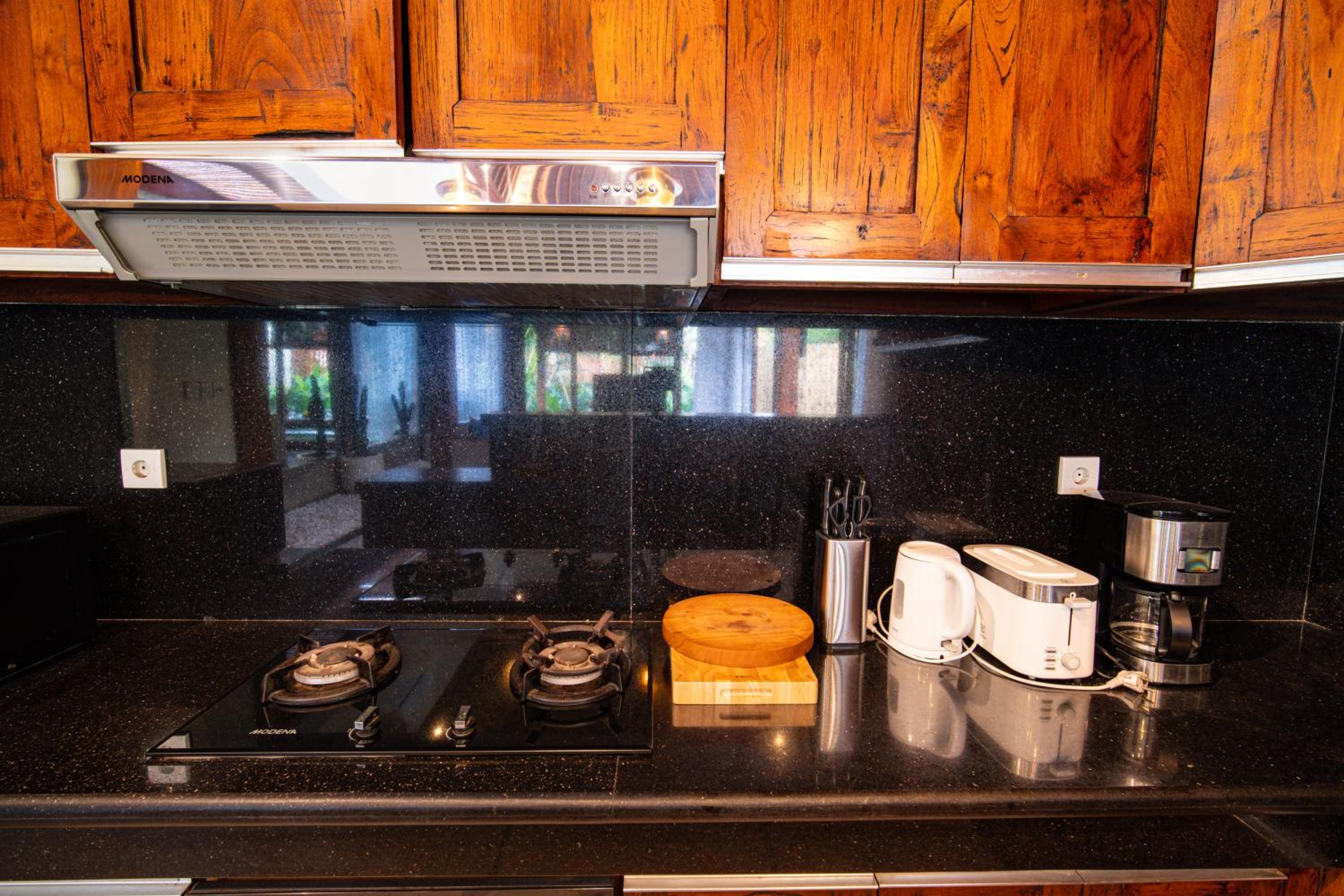 Magnifica Villa Canggu - 3BR Private villa 5 mins to Finns Beach Club