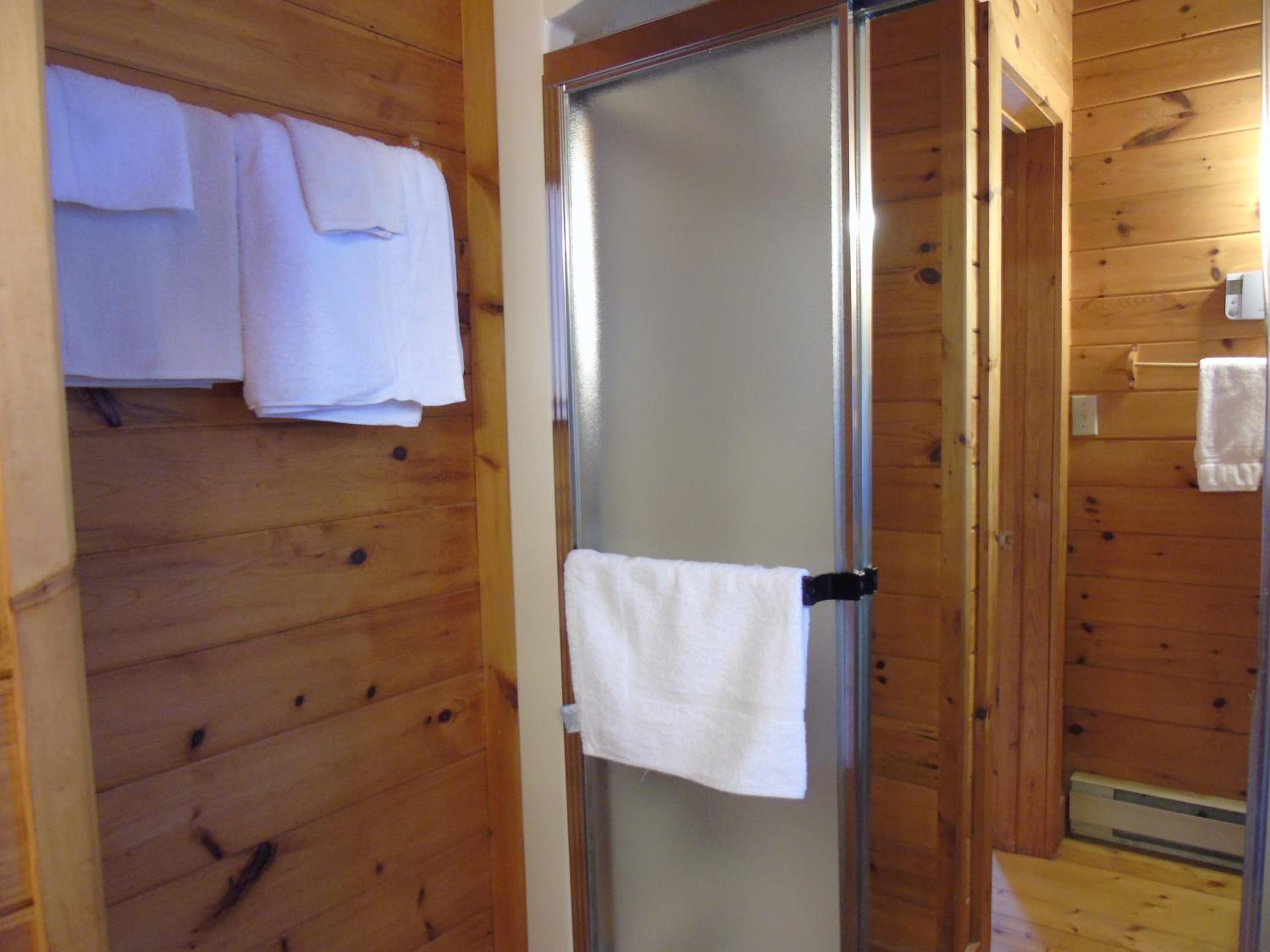 Cajun Cedar Log Cottages Ltd