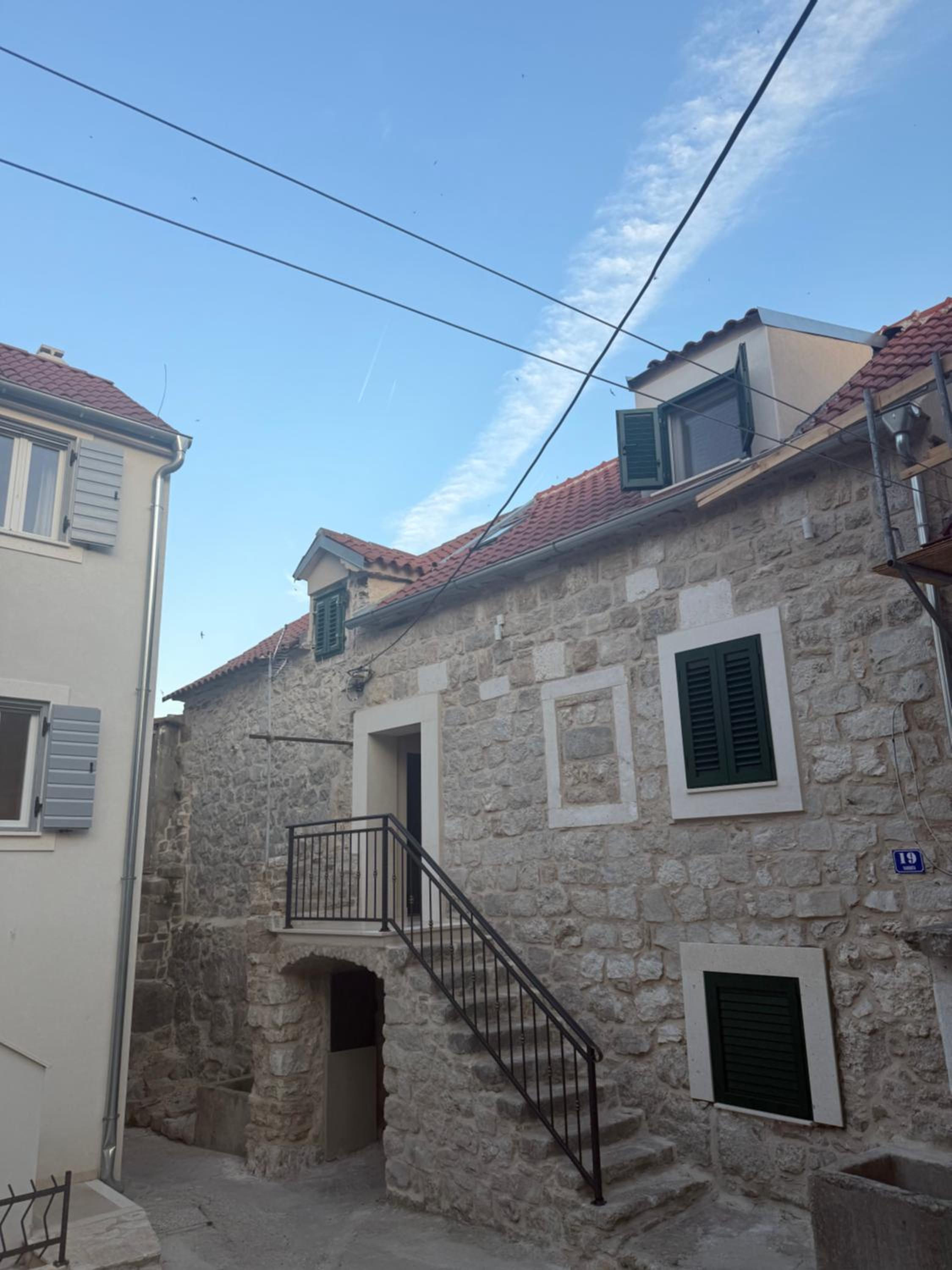 La Casa di Varos Old Town Apartments
