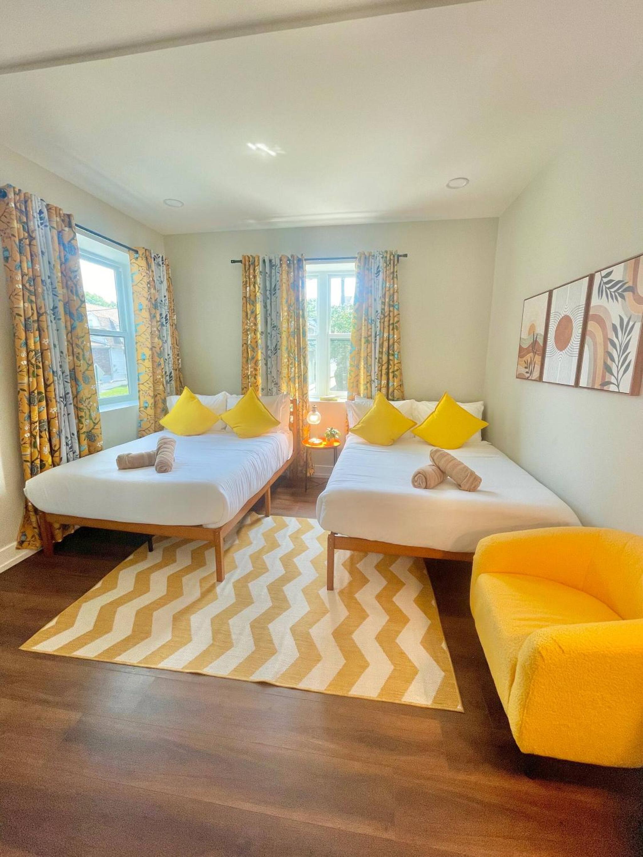 CityLine Group Stay | Near NYC | Private Parking