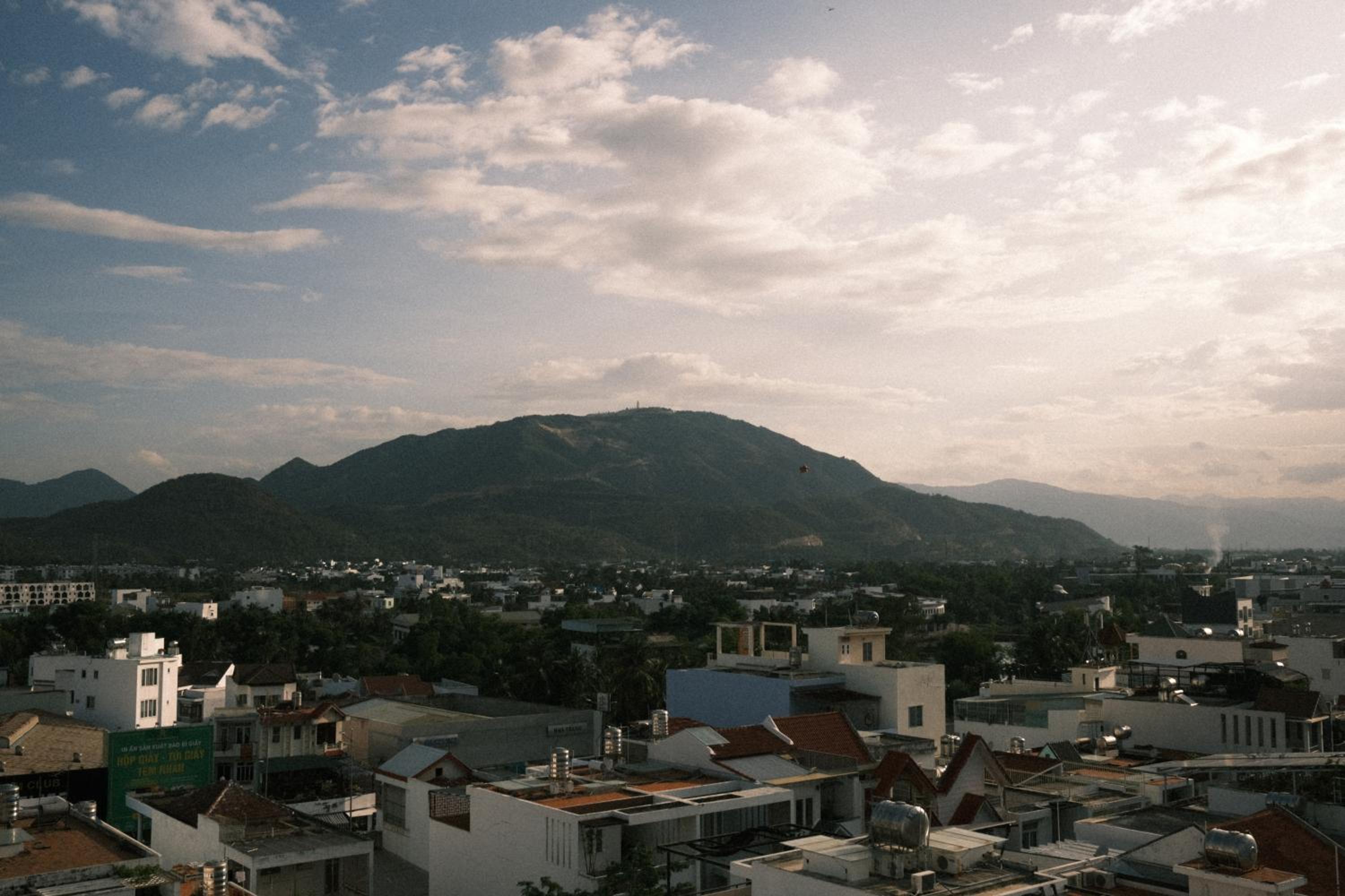 Dusk Corner Apartment in Nha Trang