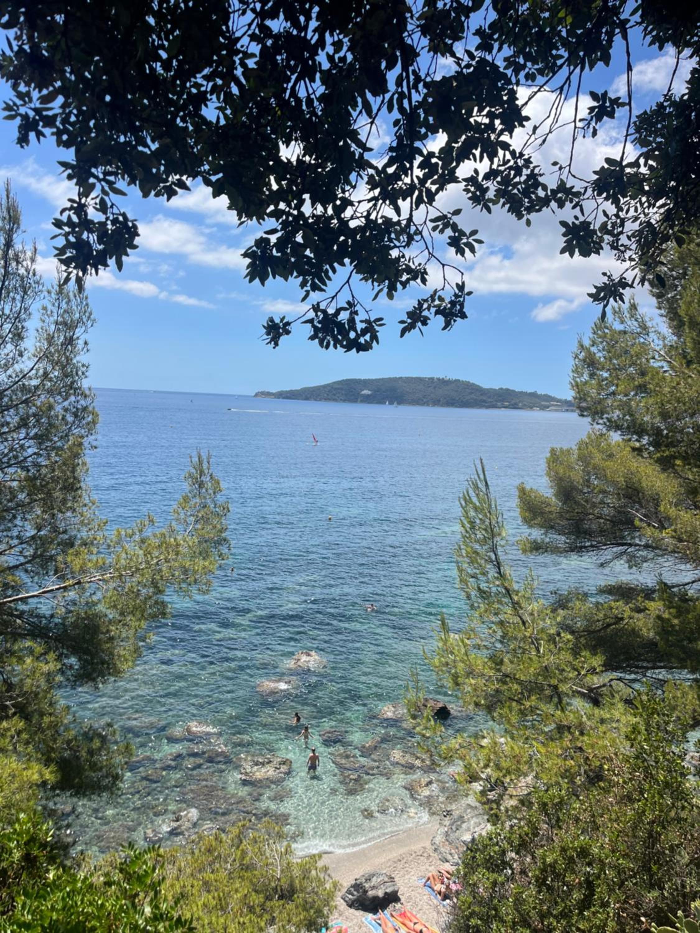 Soleil et serenite au Cap Brun Toulon