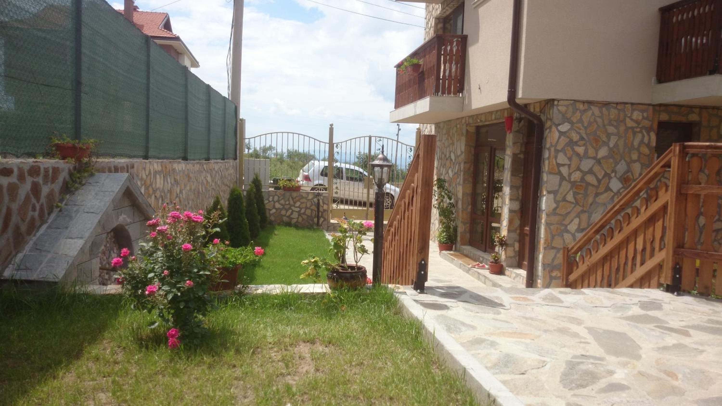 Andreevite Houses
