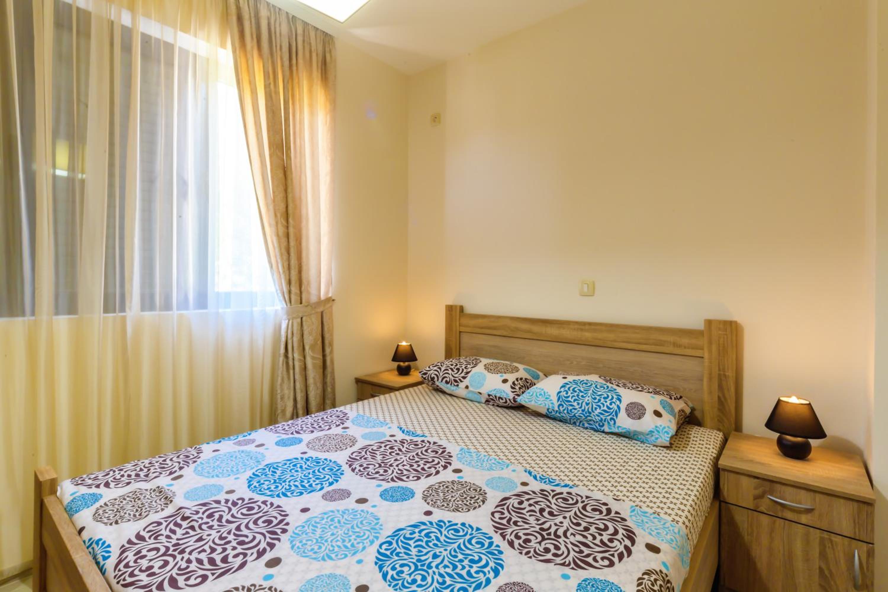 Opium Mar Apartments