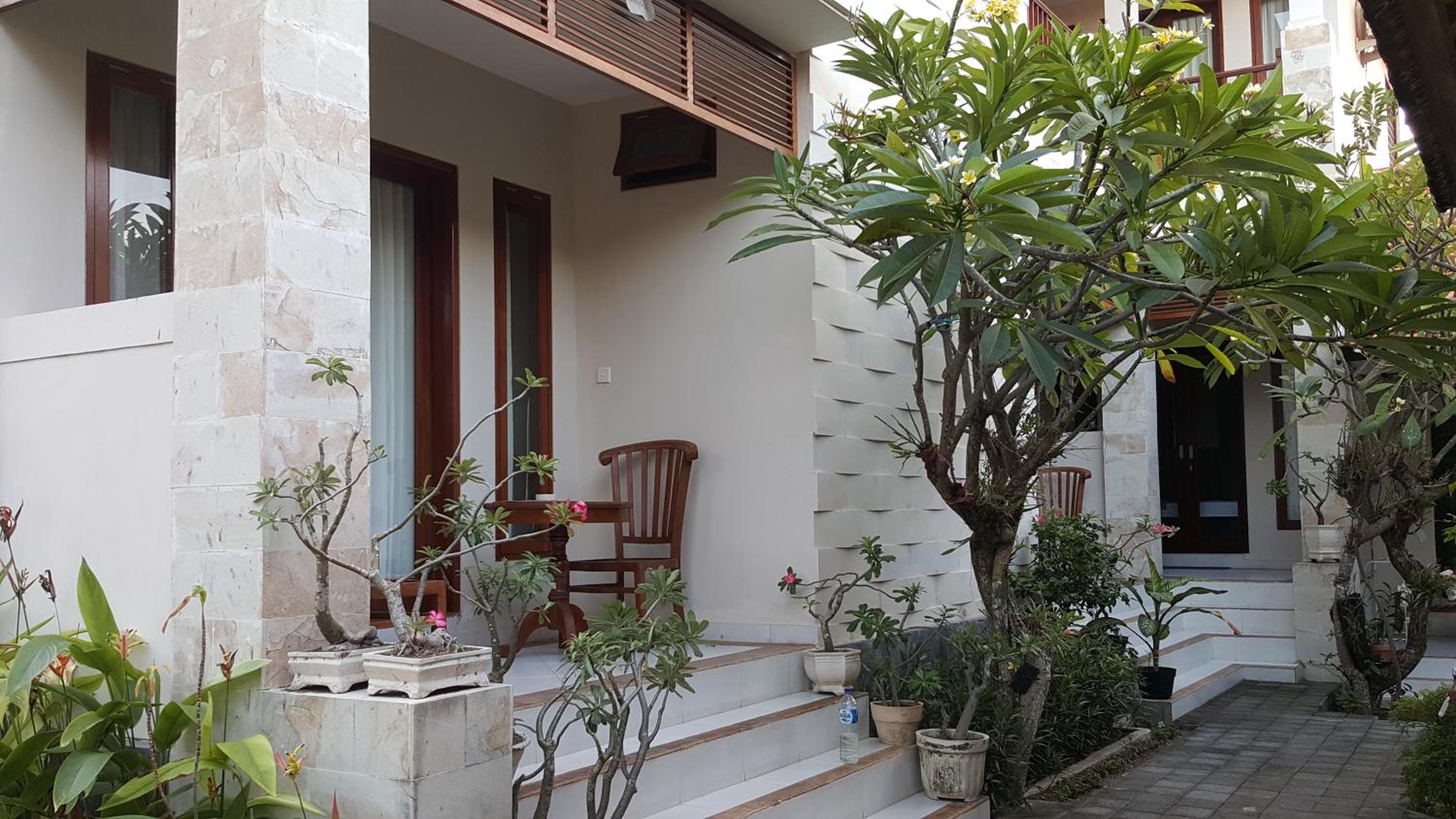 Keke Homestay Sanur view 4