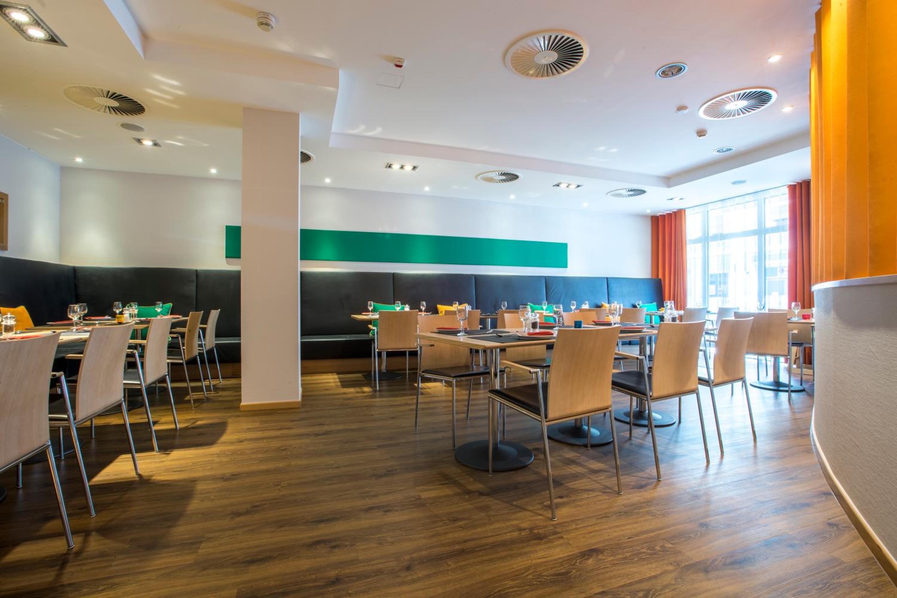 Park Inn by Radisson Nurnberg - Property Image 105