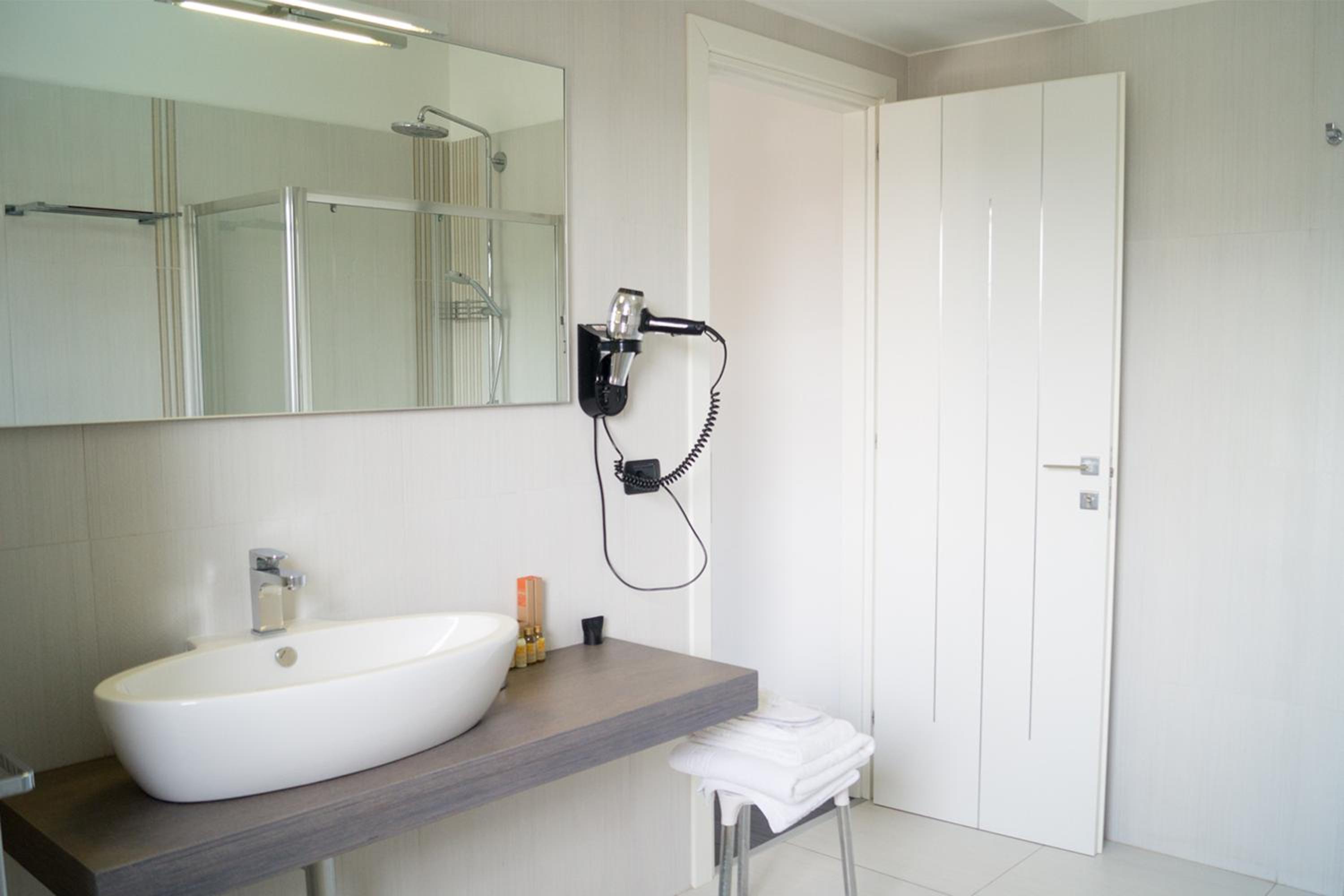 Areté Luxury Room