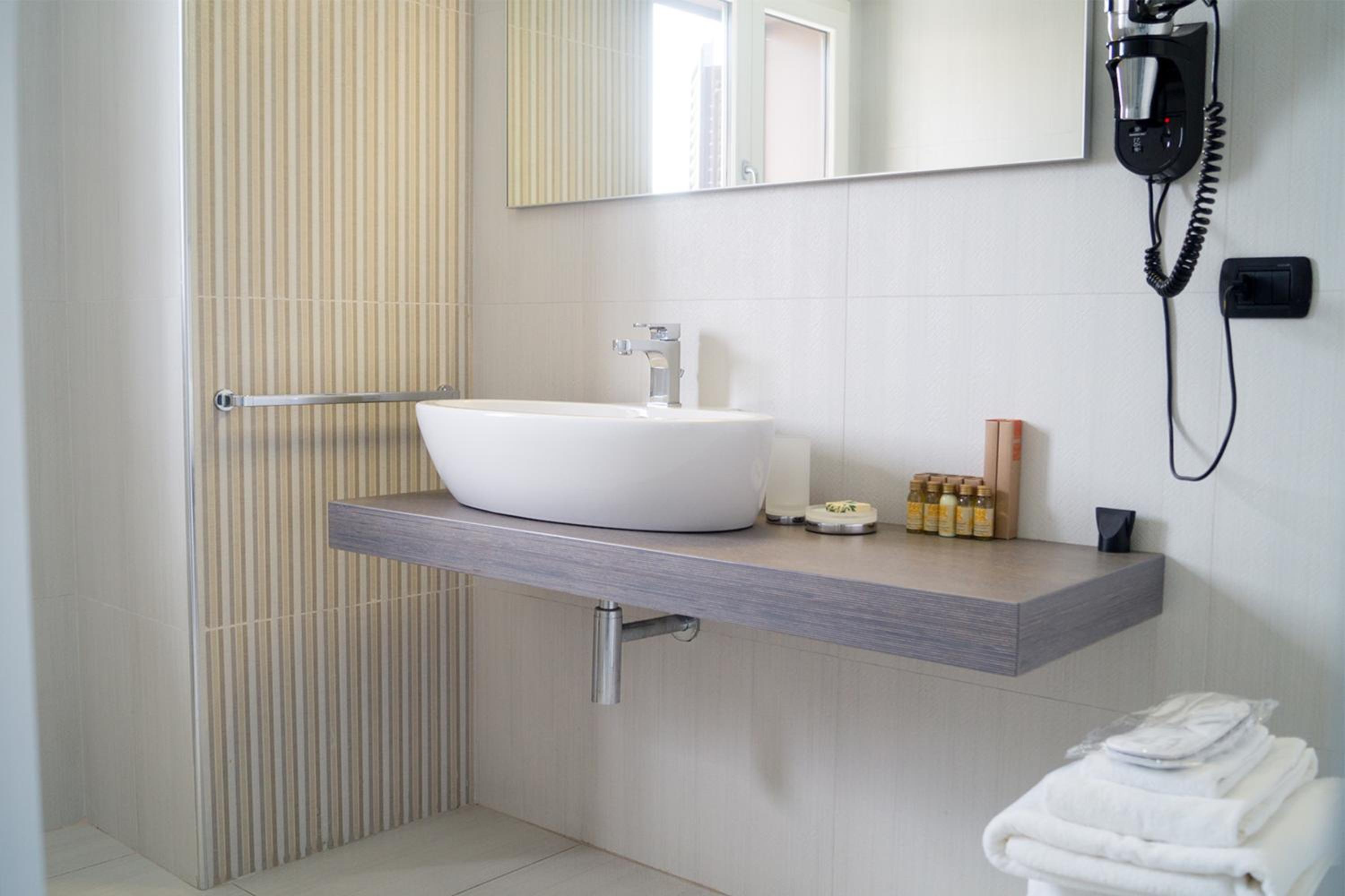 Areté Luxury Room