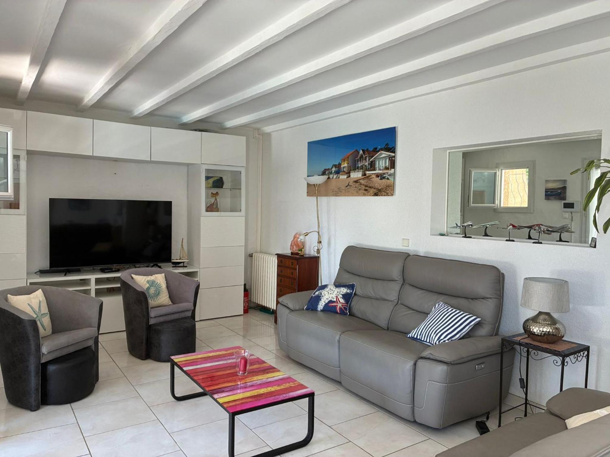Villa La Hume proche port plage commodités Bassin d'Arcachon avec piscine chauffée